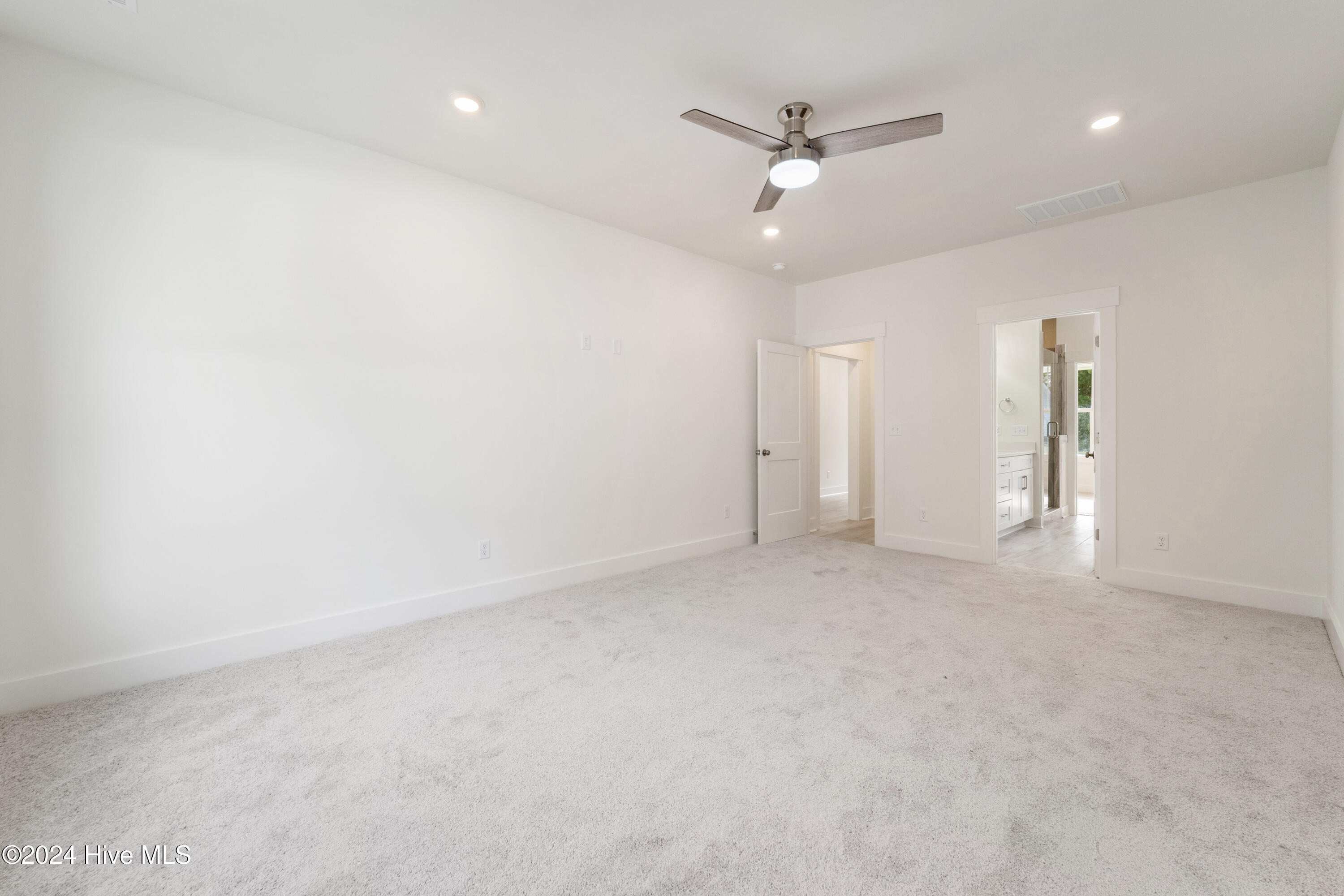 705 Sea Otter Lane Property Photo 25