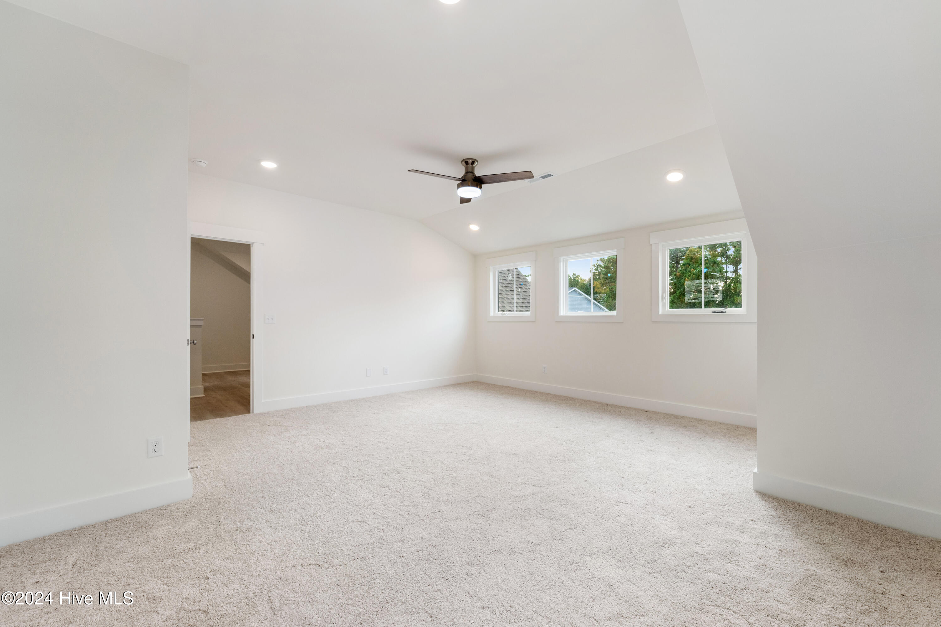 705 Sea Otter Lane Property Photo 60