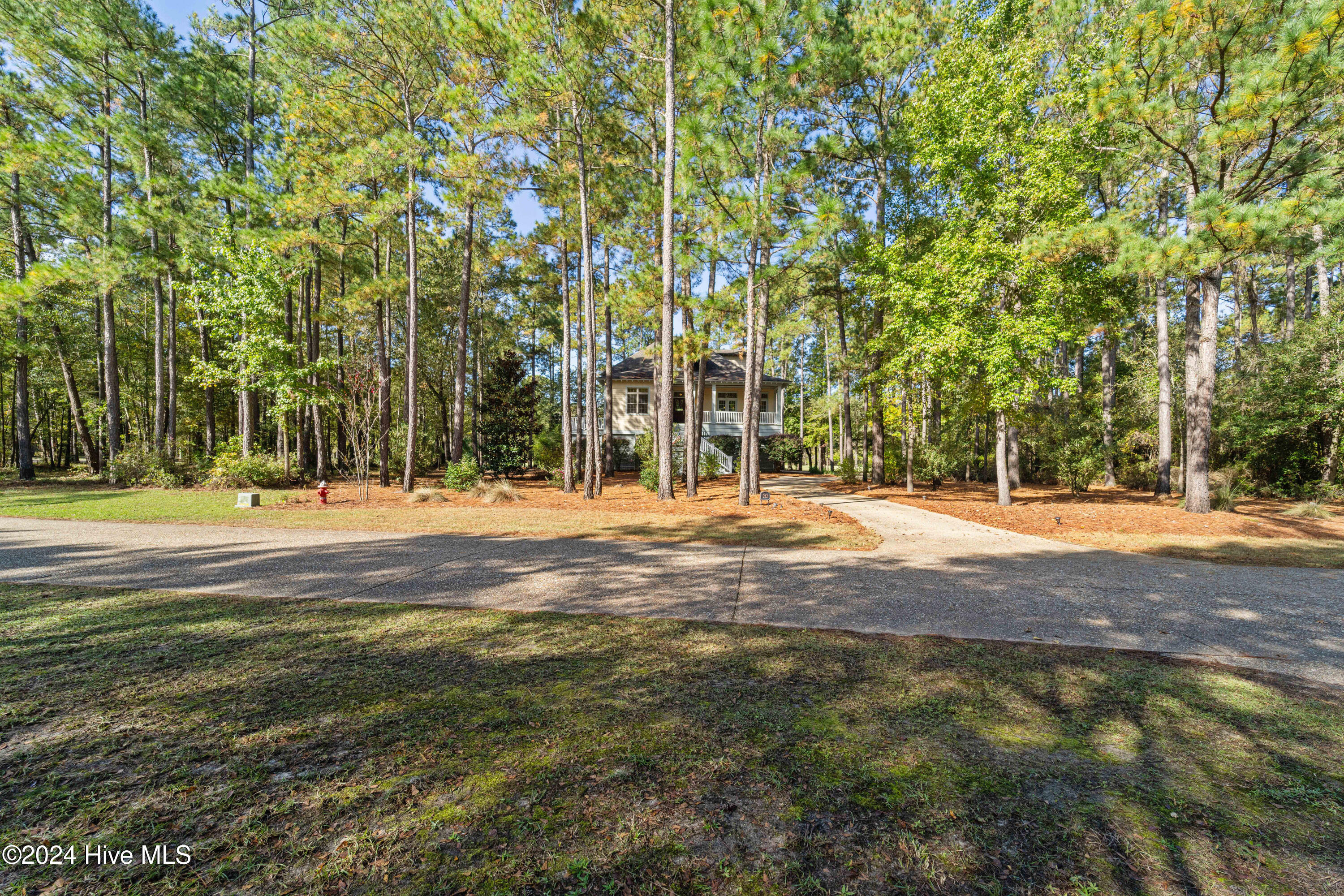 242 River Woods Drive Property Photo 8