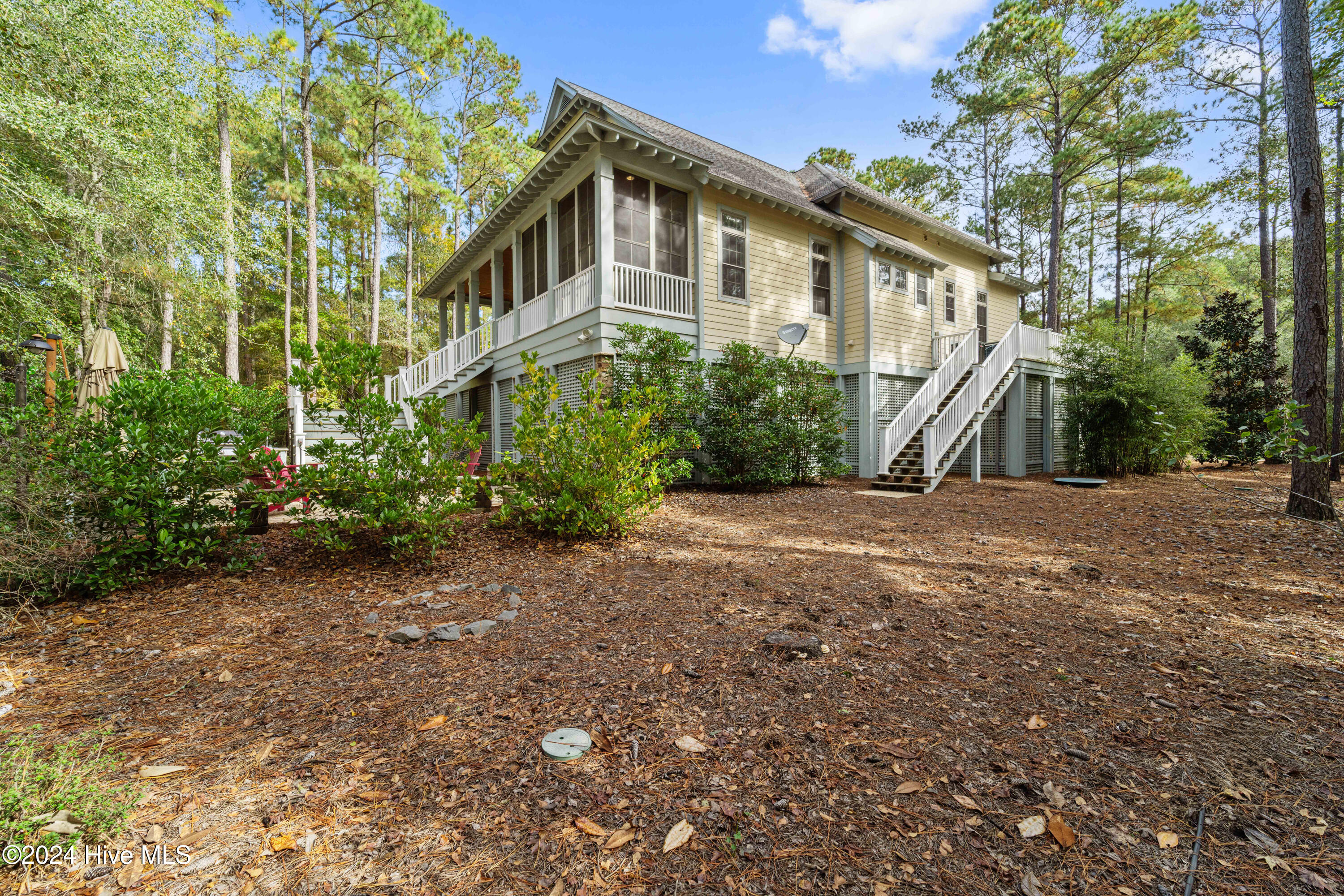 242 River Woods Drive Property Photo 26