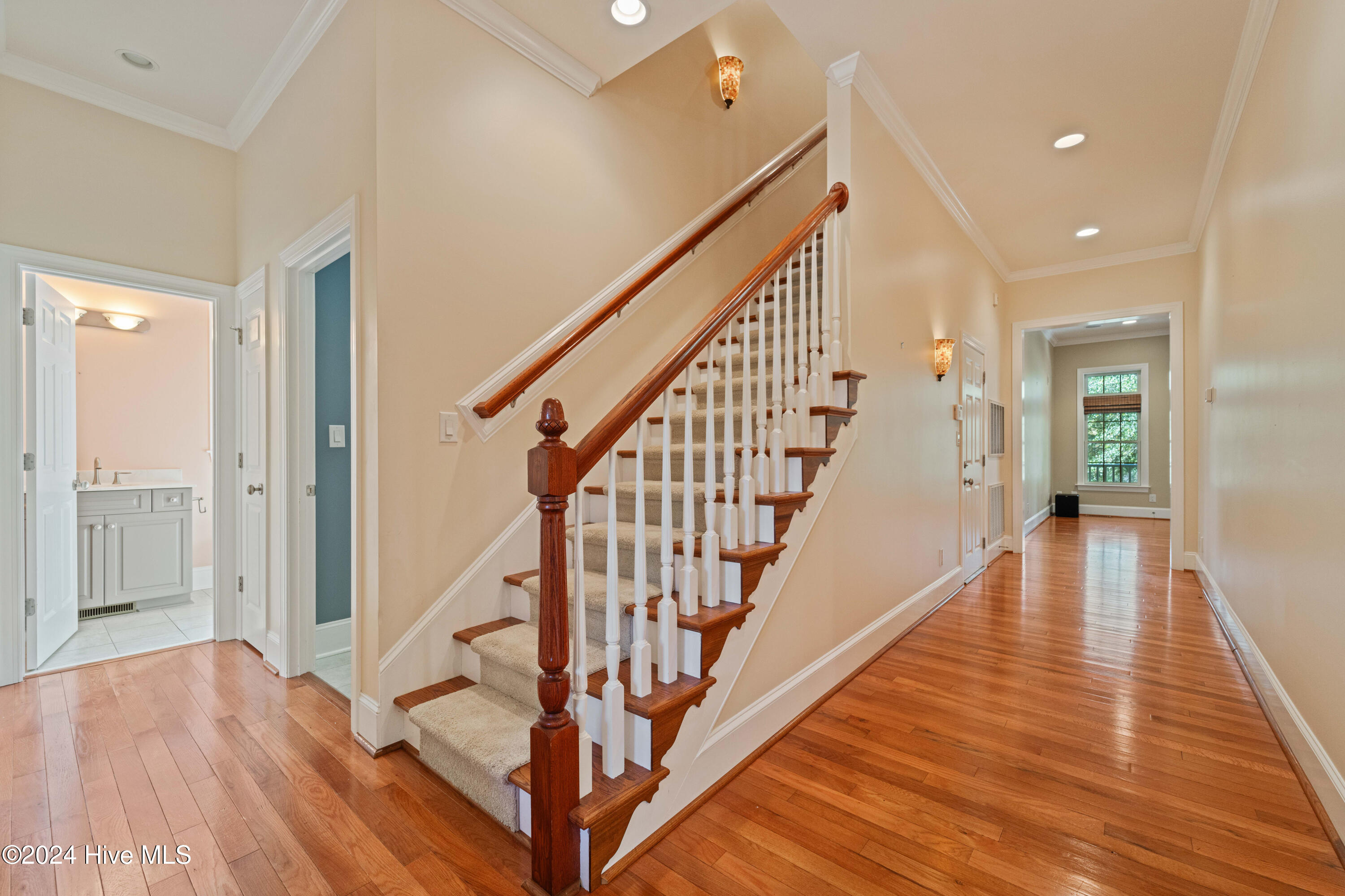 242 River Woods Drive Property Photo 49