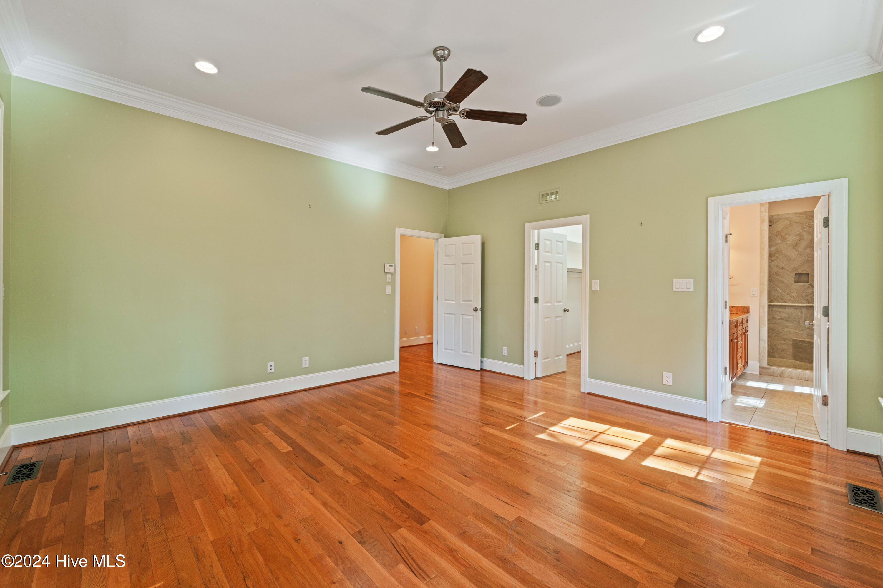 242 River Woods Drive Property Photo 81