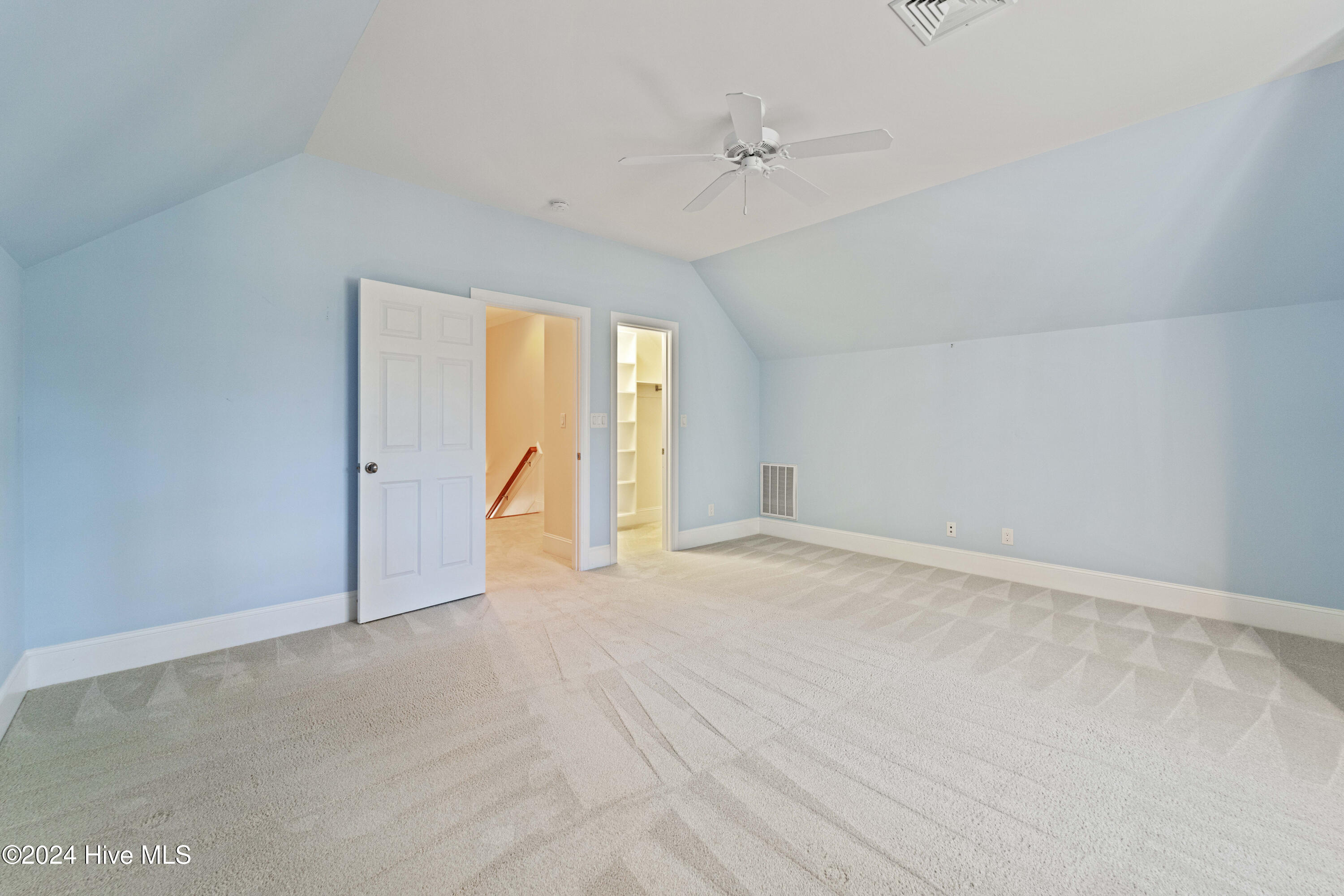 242 River Woods Drive Property Photo 89