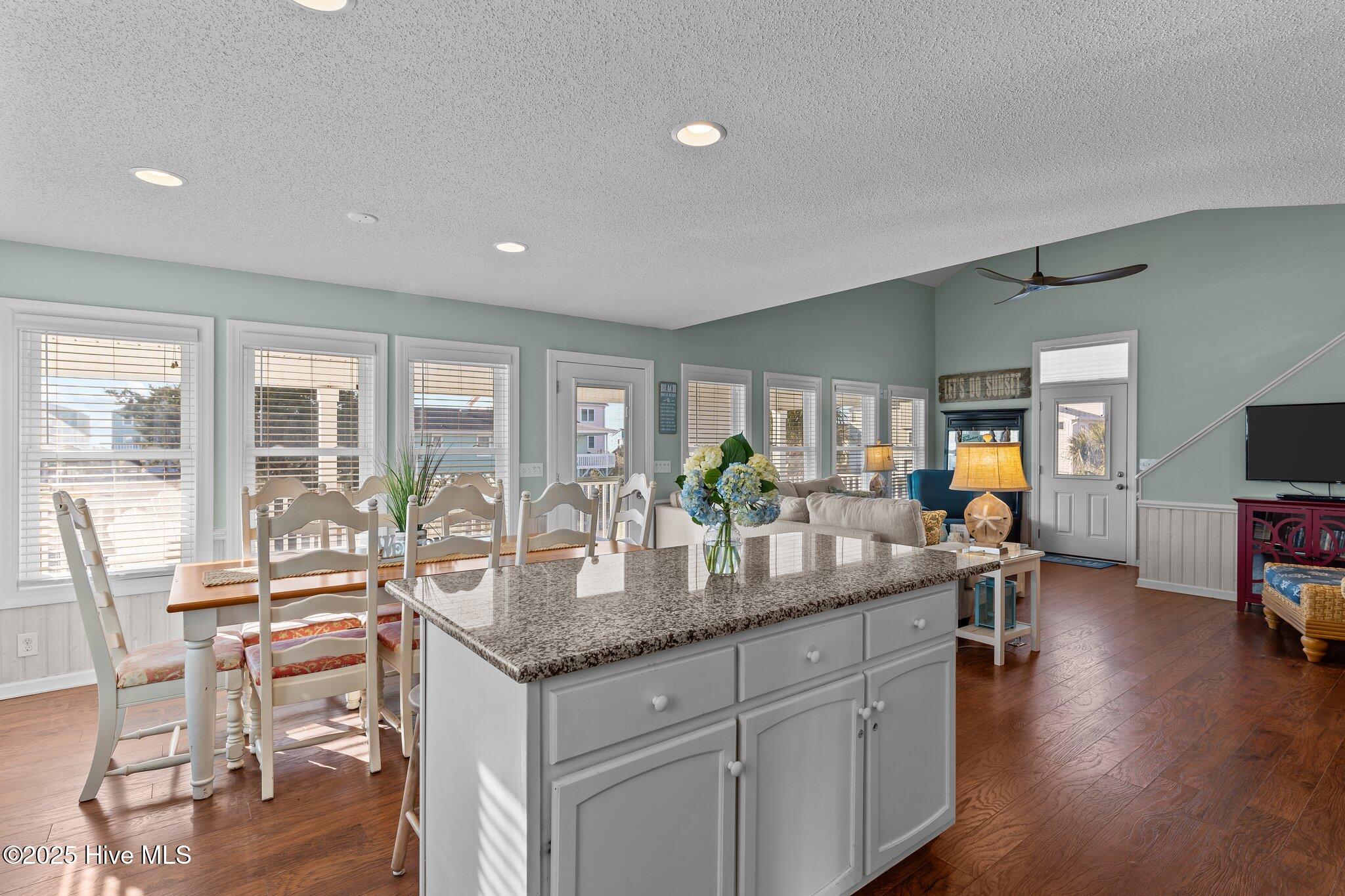 1205 Canal Drive Property Photo 19