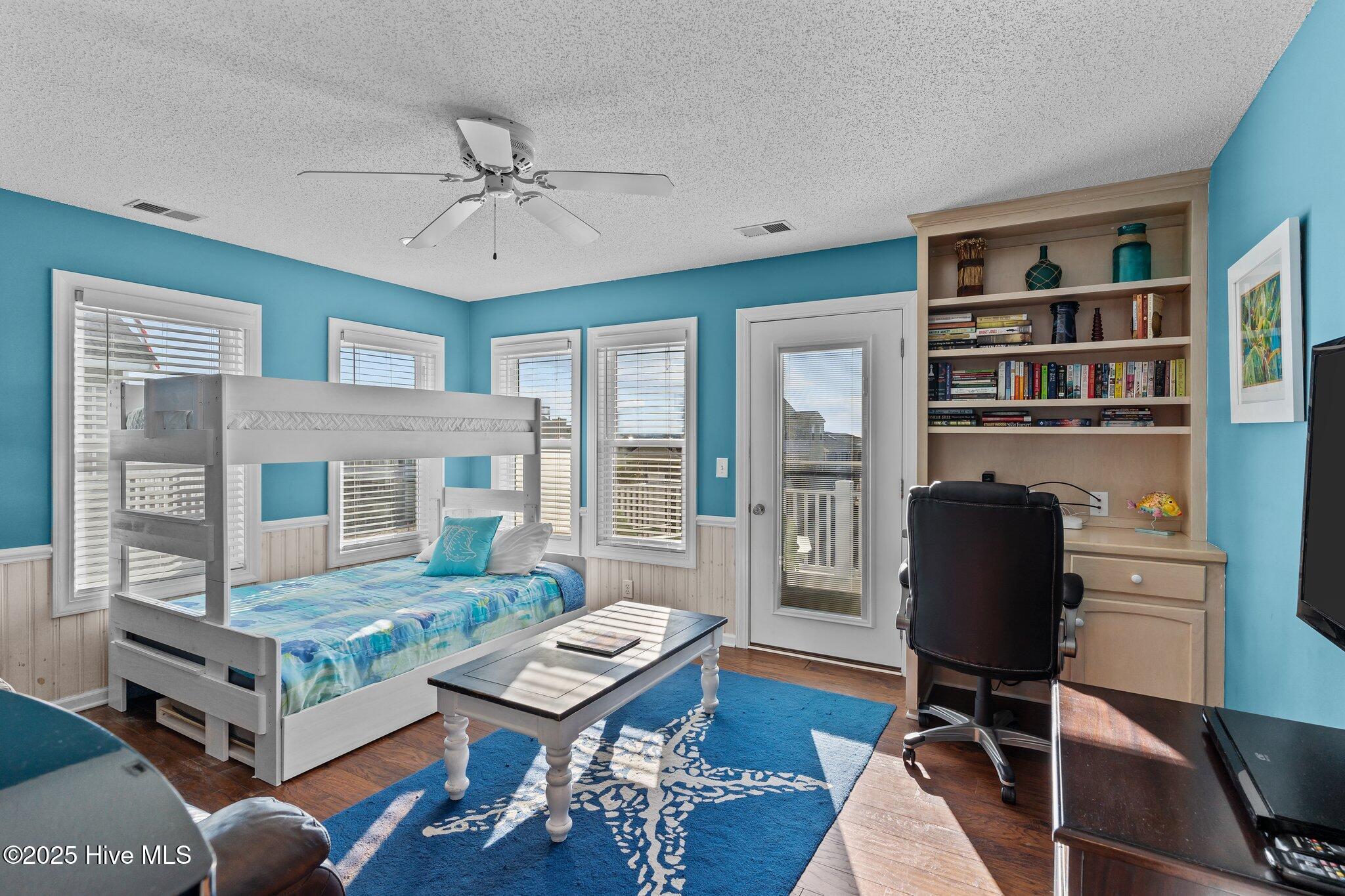 1205 Canal Drive Property Photo 28