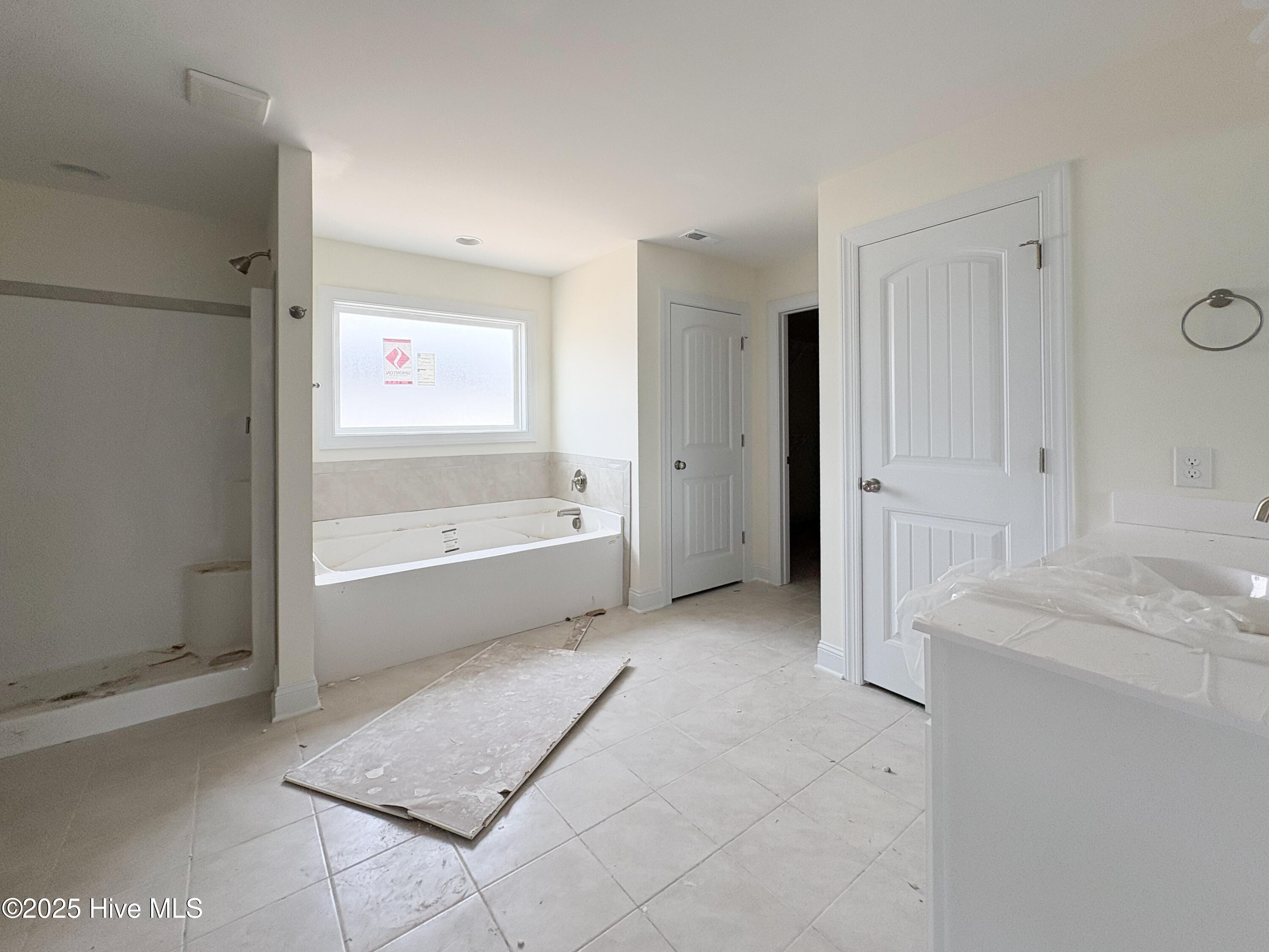602 Carmel Drive Property Photo 10