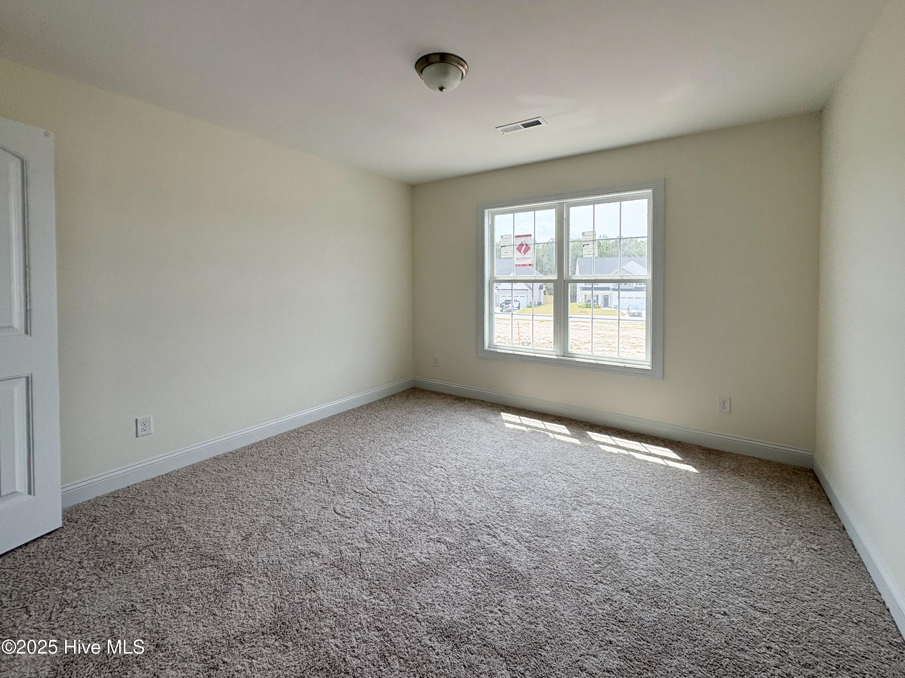 602 Carmel Drive Property Photo 14