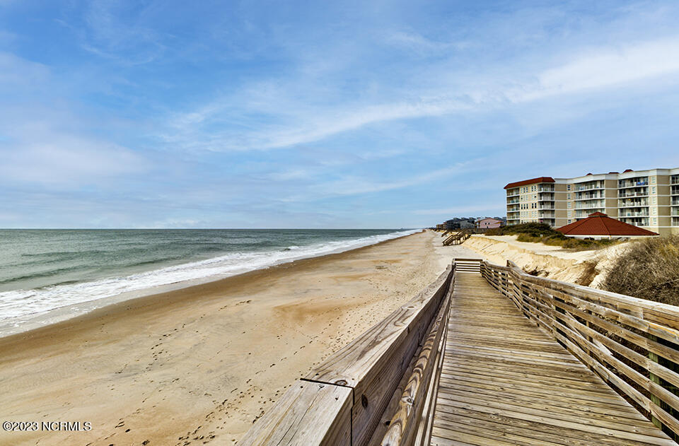 2000 New River Inlet Road 1203 Property Photo 23