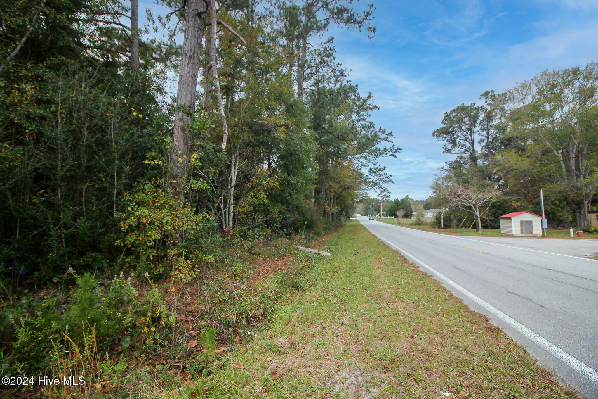 861 Roberts Road Property Photo 3