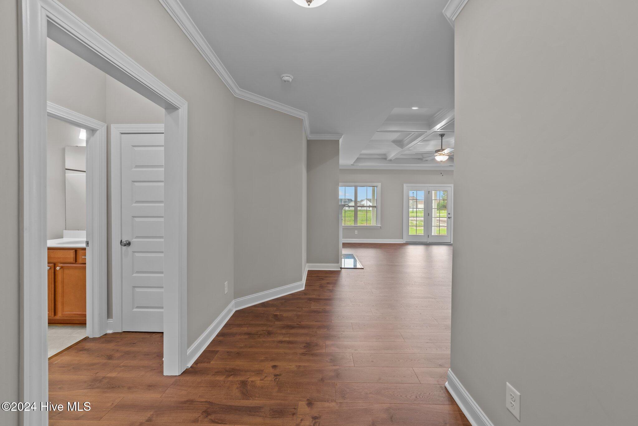 3217 Mossey Oak Court Property Photo 3