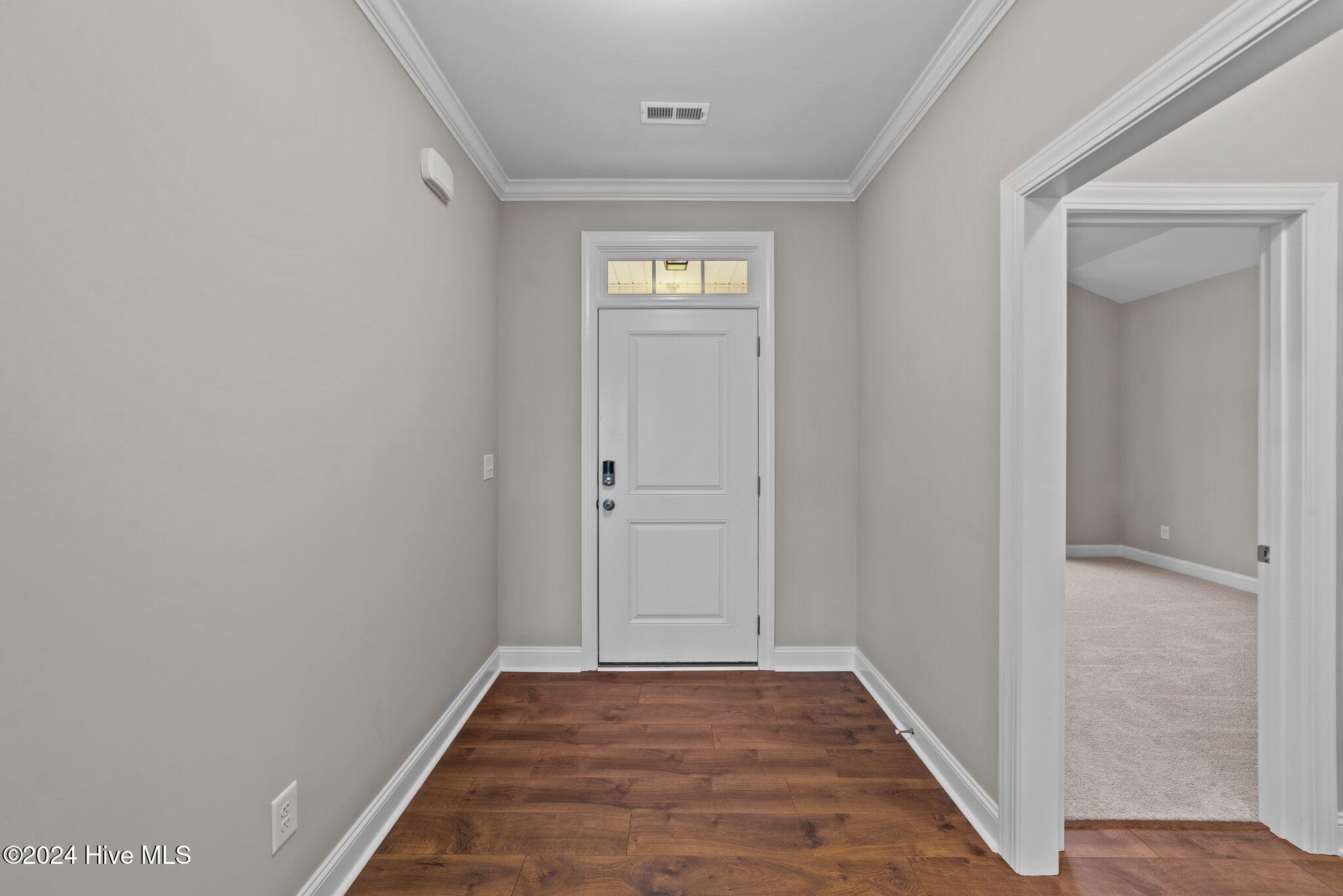 3217 Mossey Oak Court Property Photo 4