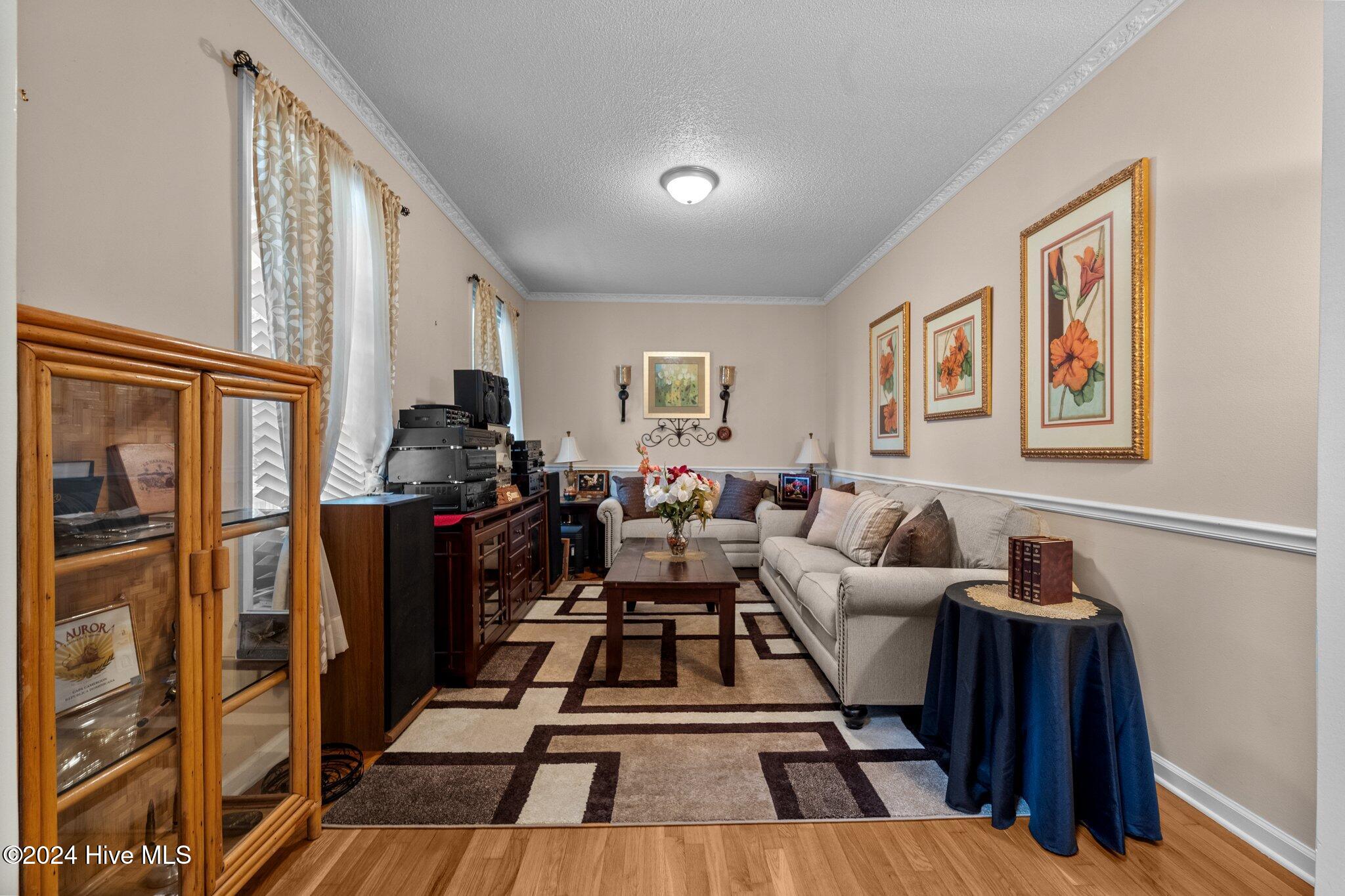 3195 Northwoods Drive Property Photo 5