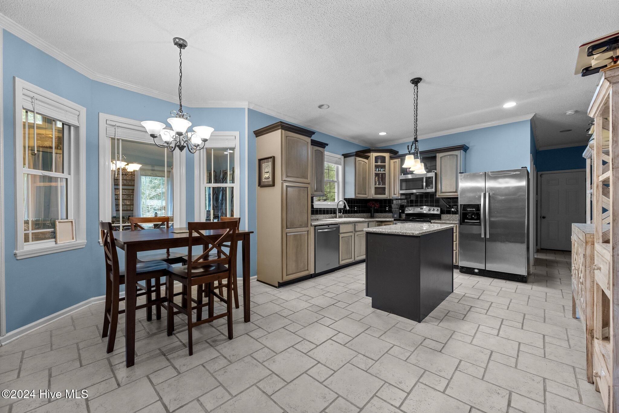 3195 Northwoods Drive Property Photo 14