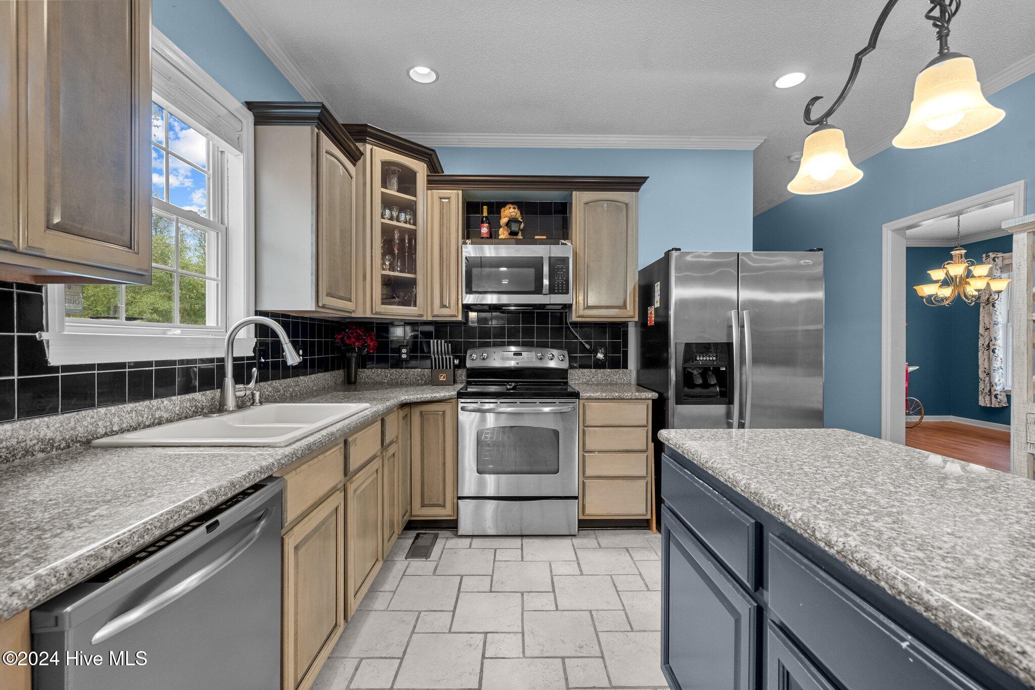 3195 Northwoods Drive Property Photo 16