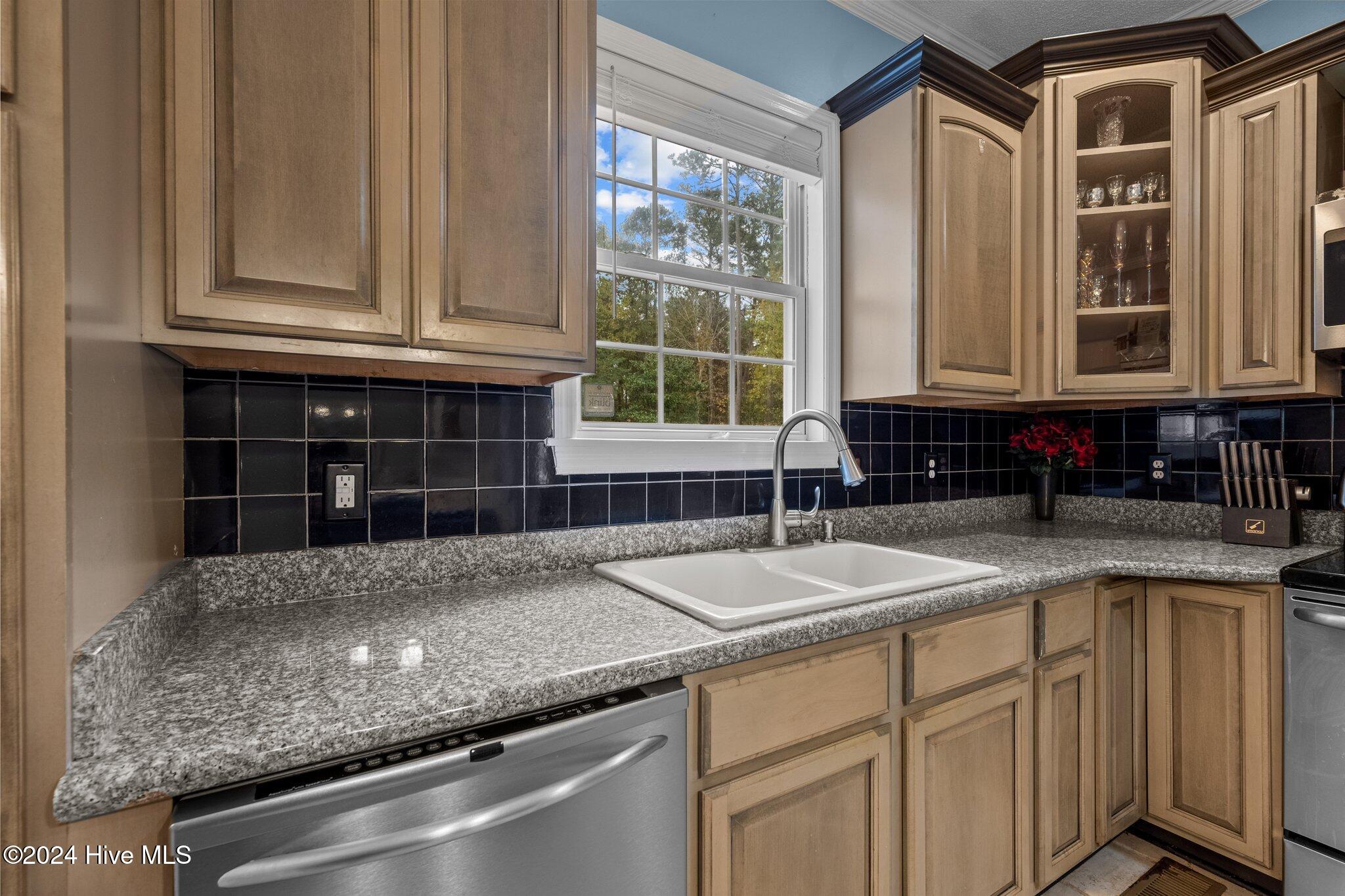 3195 Northwoods Drive Property Photo 17