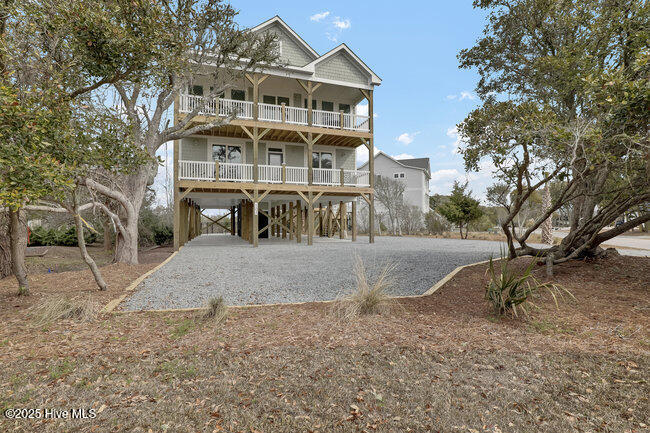 103 Old Village Lane Property Photo 60