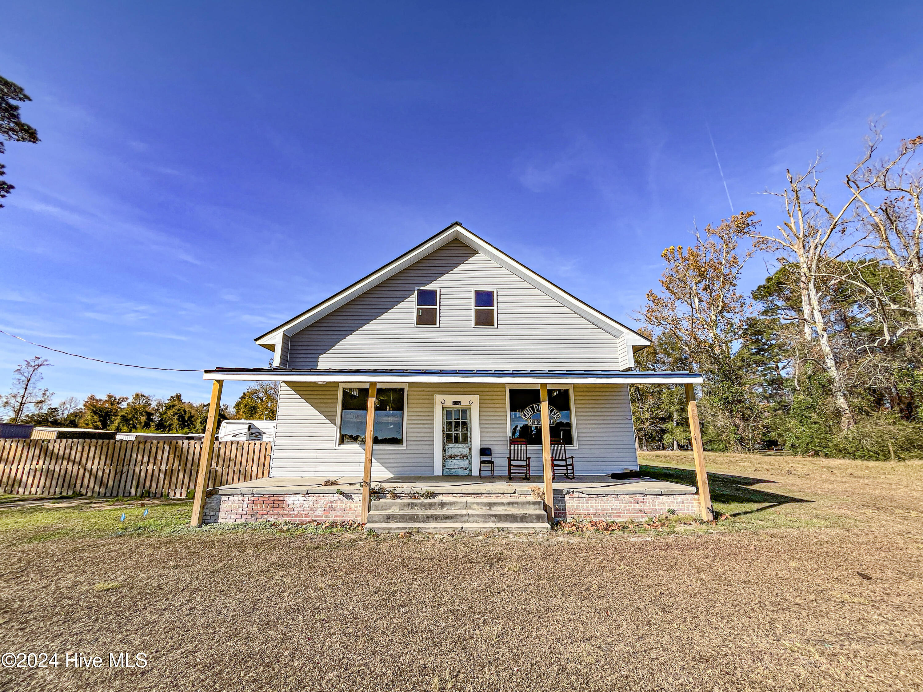 2602 Nc 41 Property Photo 2