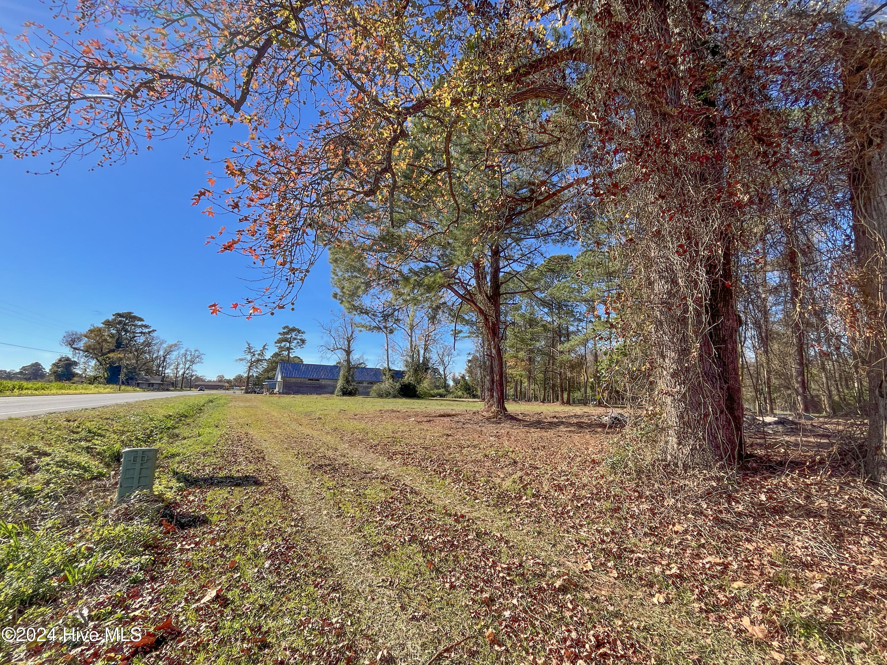 2602 Nc 41 Property Photo 22