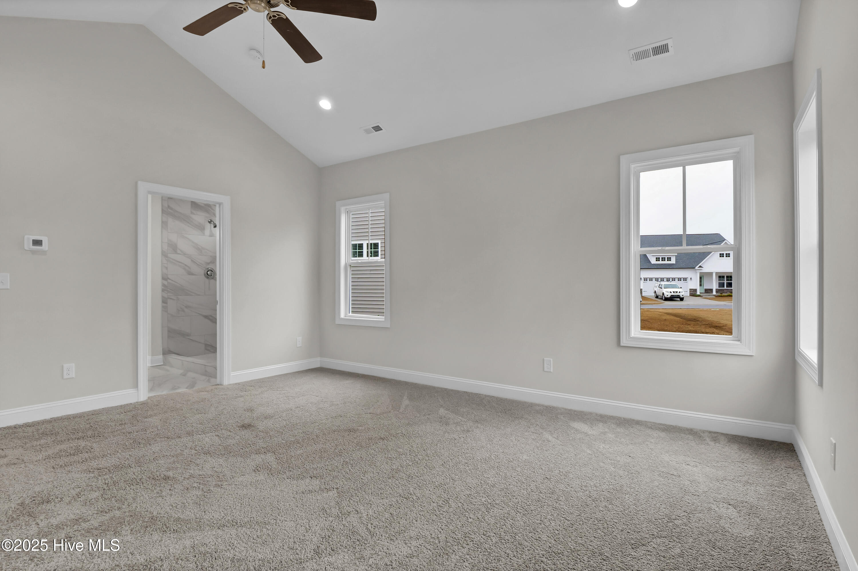 2806 Longleaf Pine Circle Property Photo 14