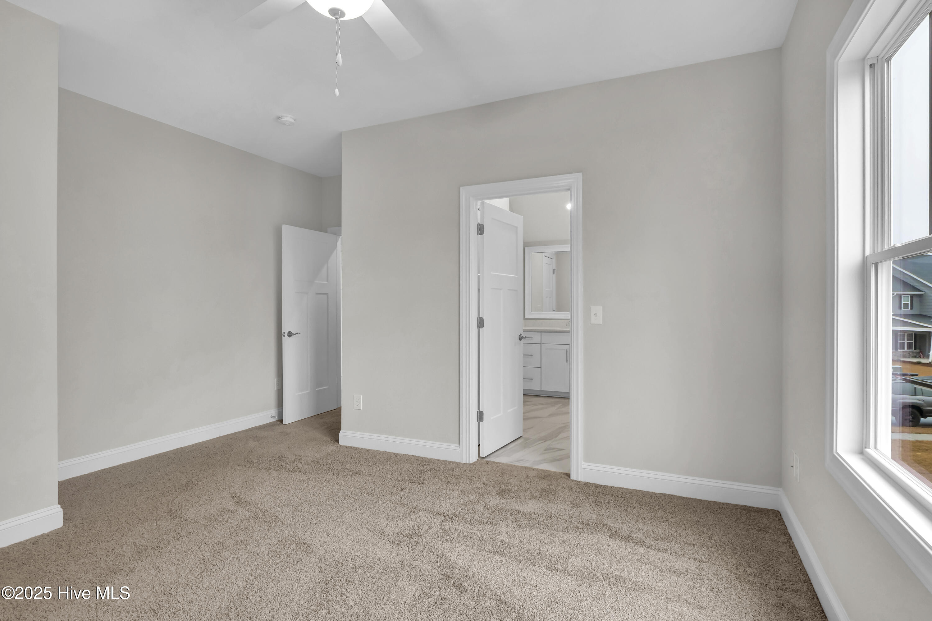 2806 Longleaf Pine Circle Property Photo 26