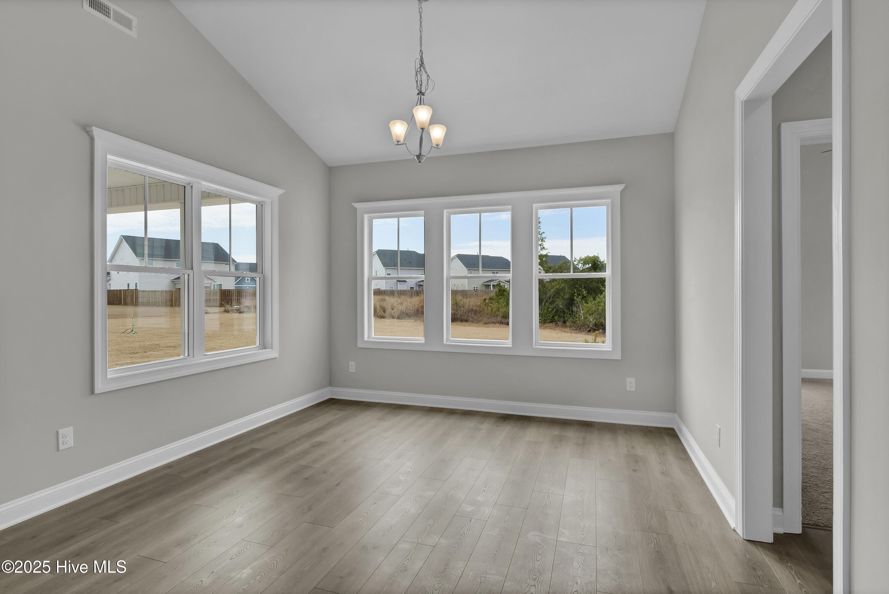 7092 Trailhead Road Property Photo 12