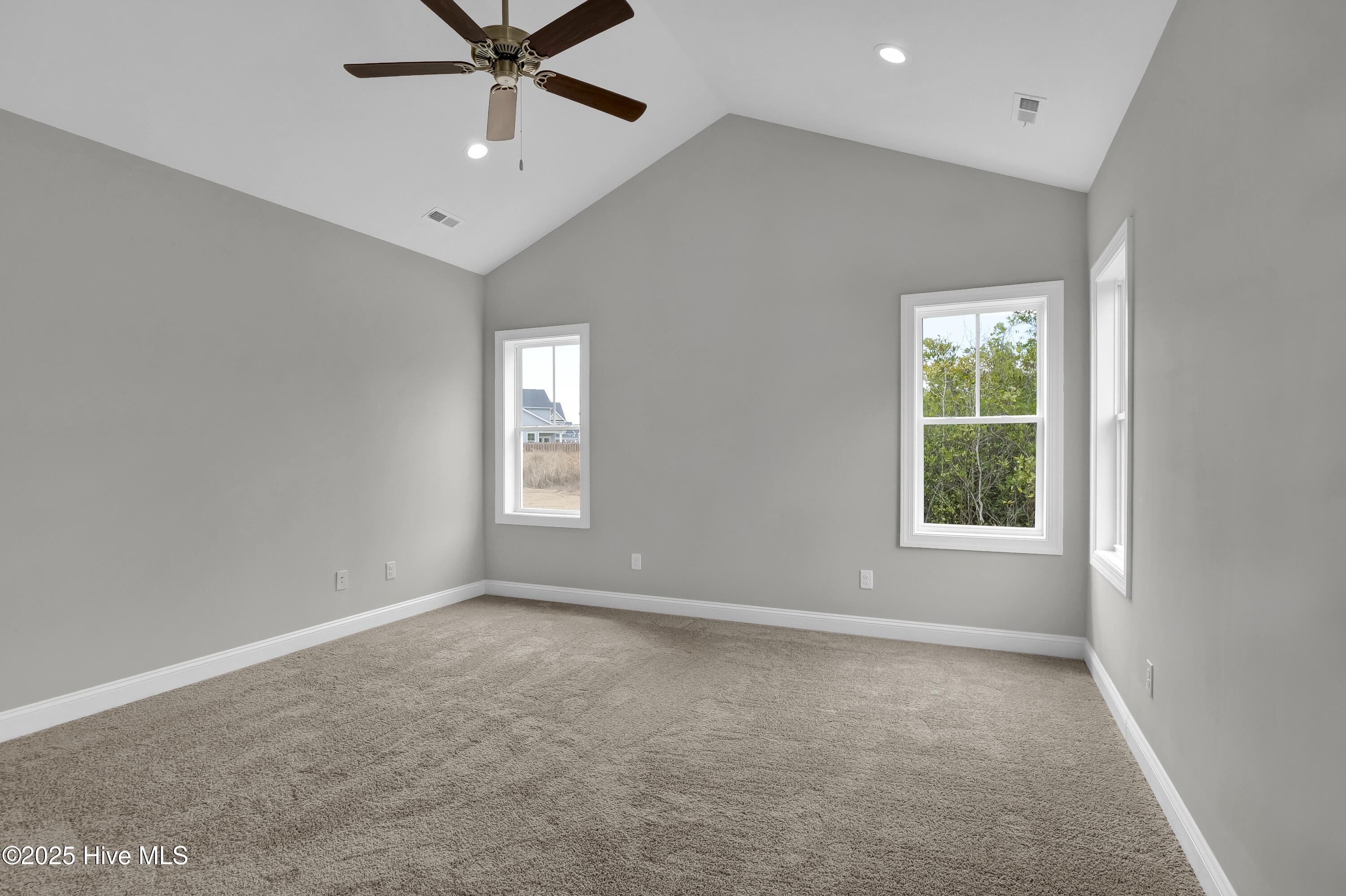 7092 Trailhead Road Property Photo 14