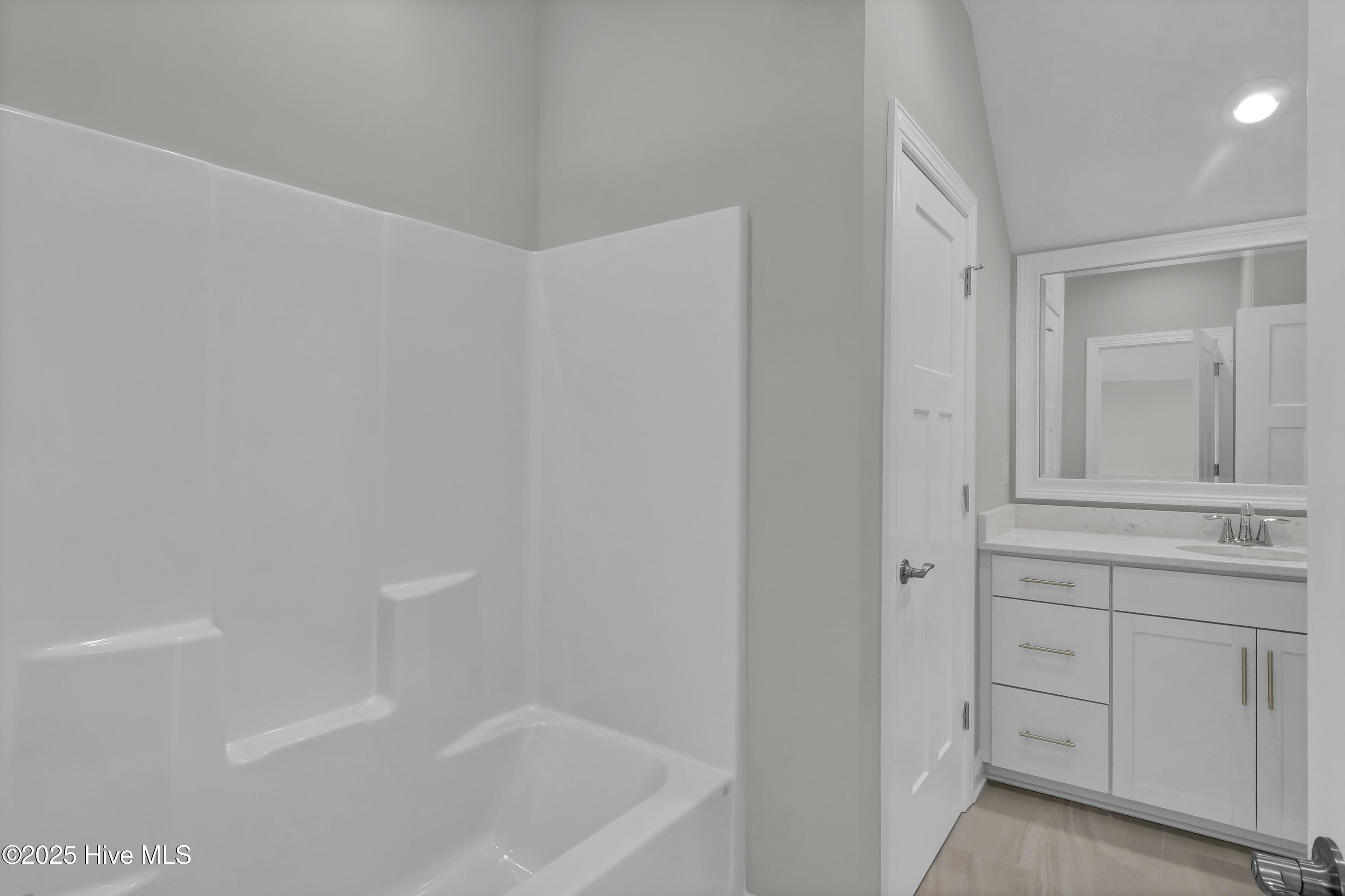 7092 Trailhead Road Property Photo 23
