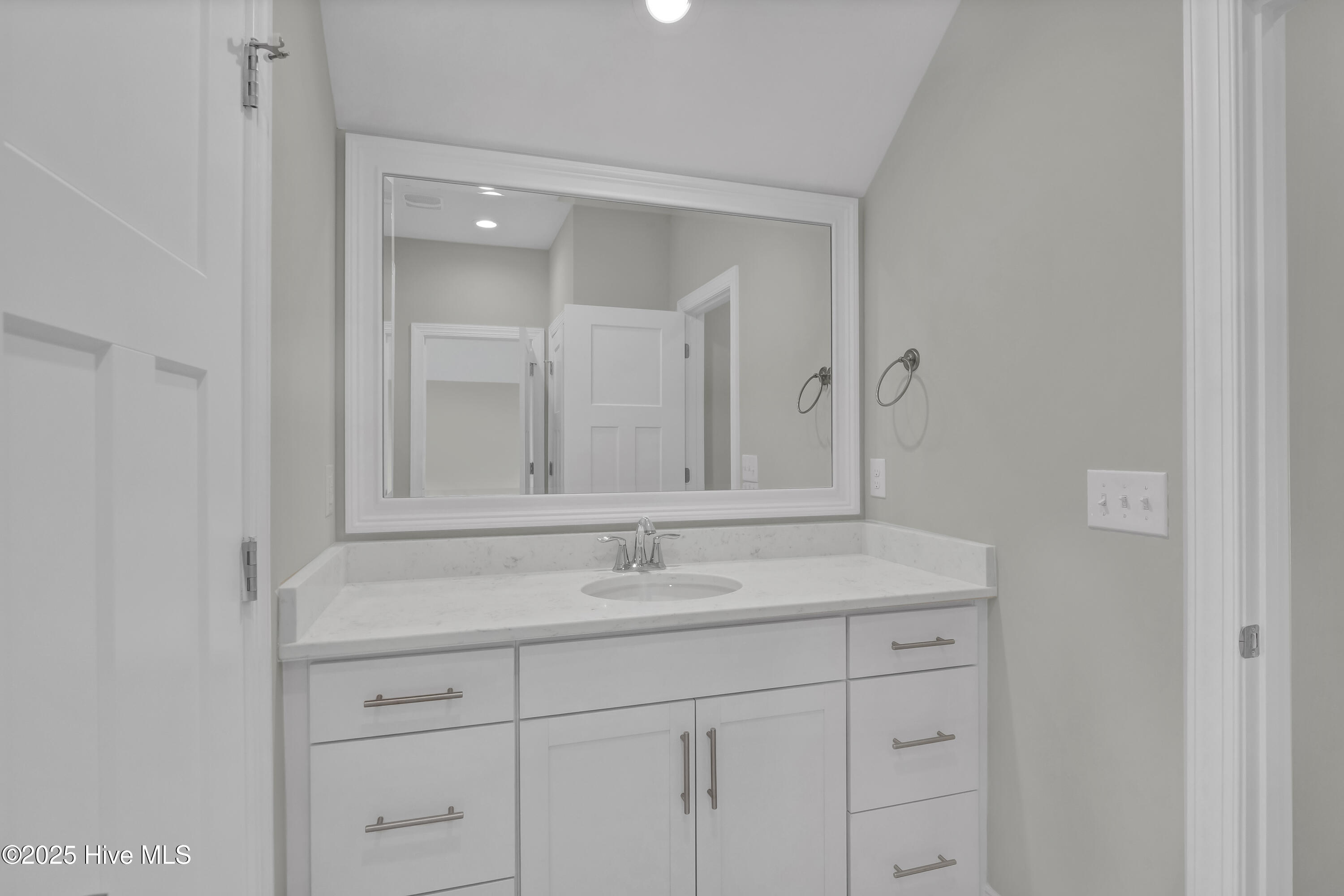 7092 Trailhead Road Property Photo 24