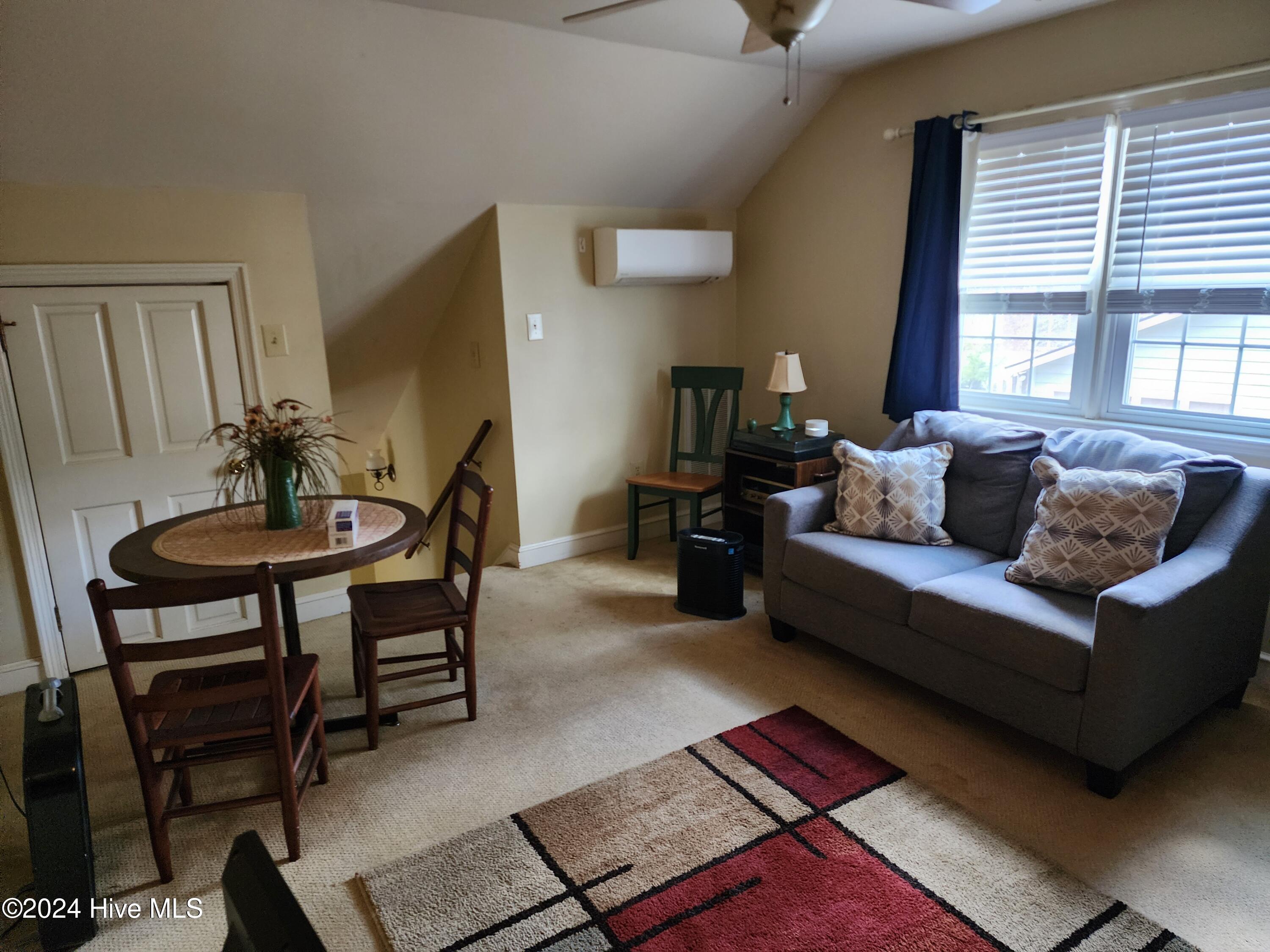528 Ole Farm Trail Property Photo 21
