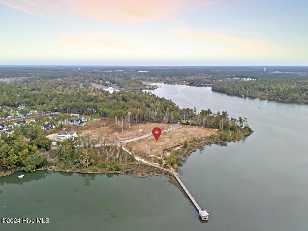 46 Crown Pointe Drive Property Photo 14