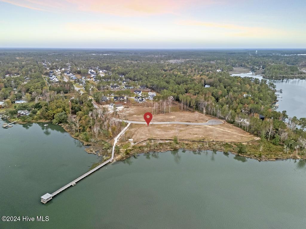 46 Crown Pointe Drive Property Photo 16