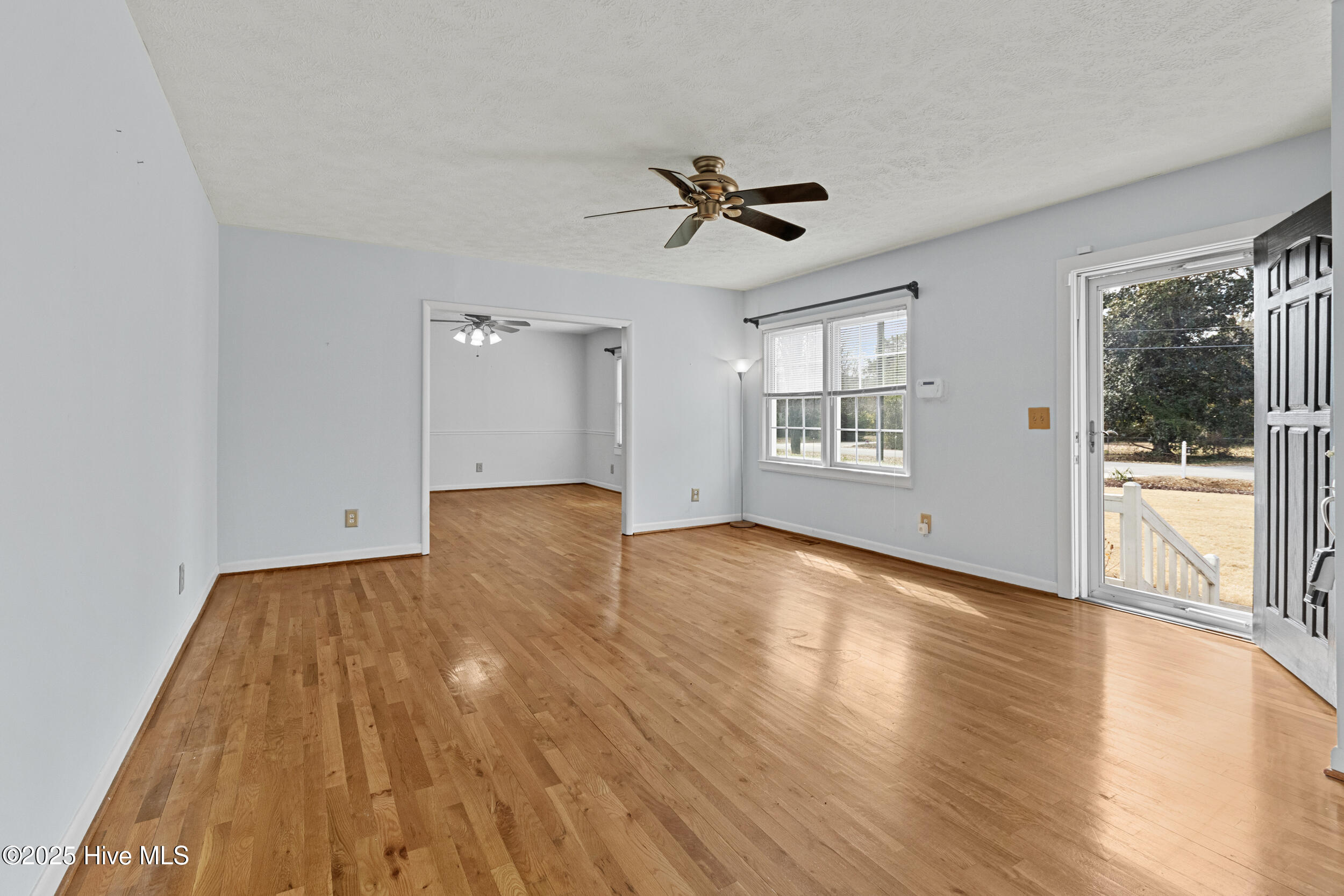 105 Edwards Street Property Photo 5