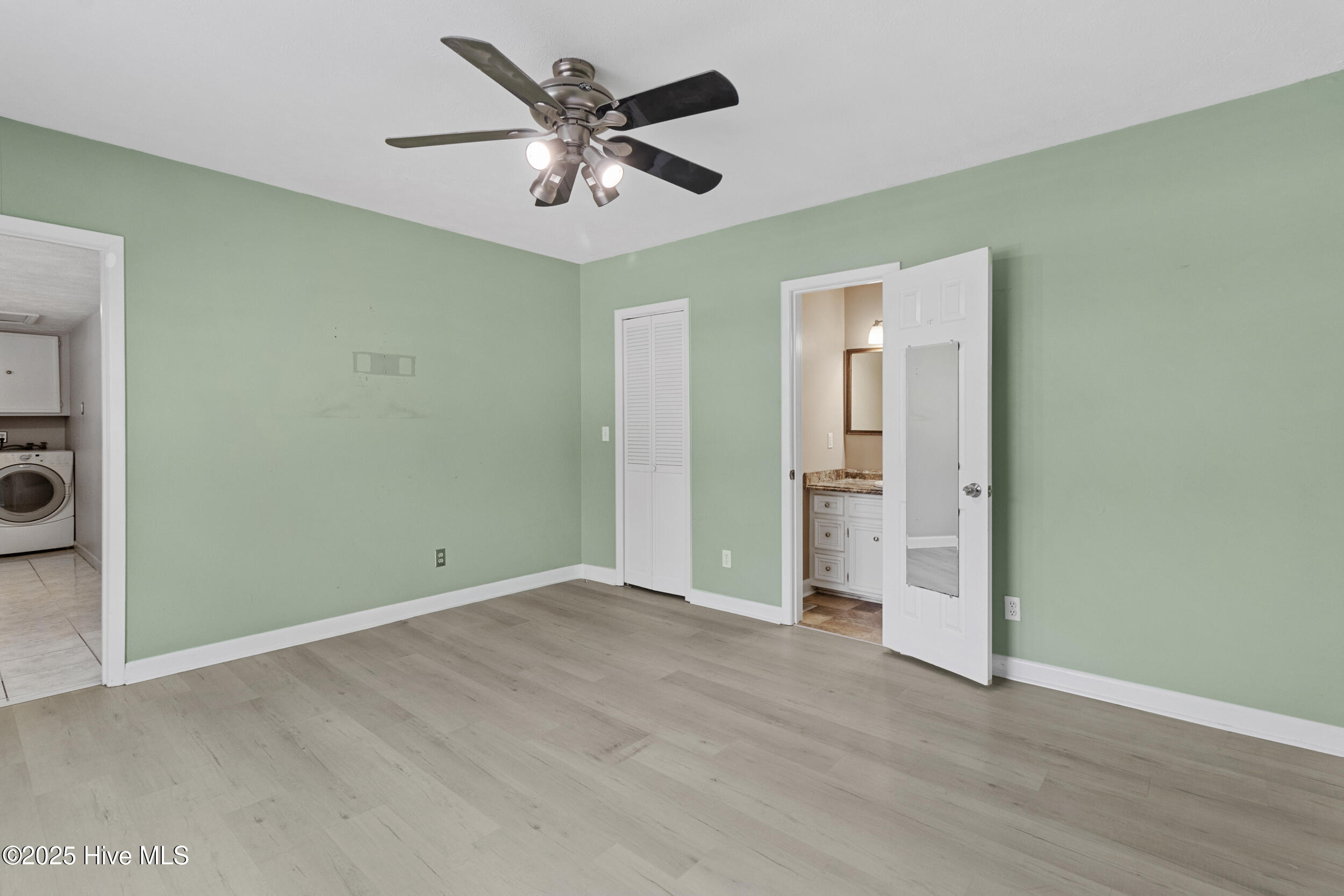105 Edwards Street Property Photo 21