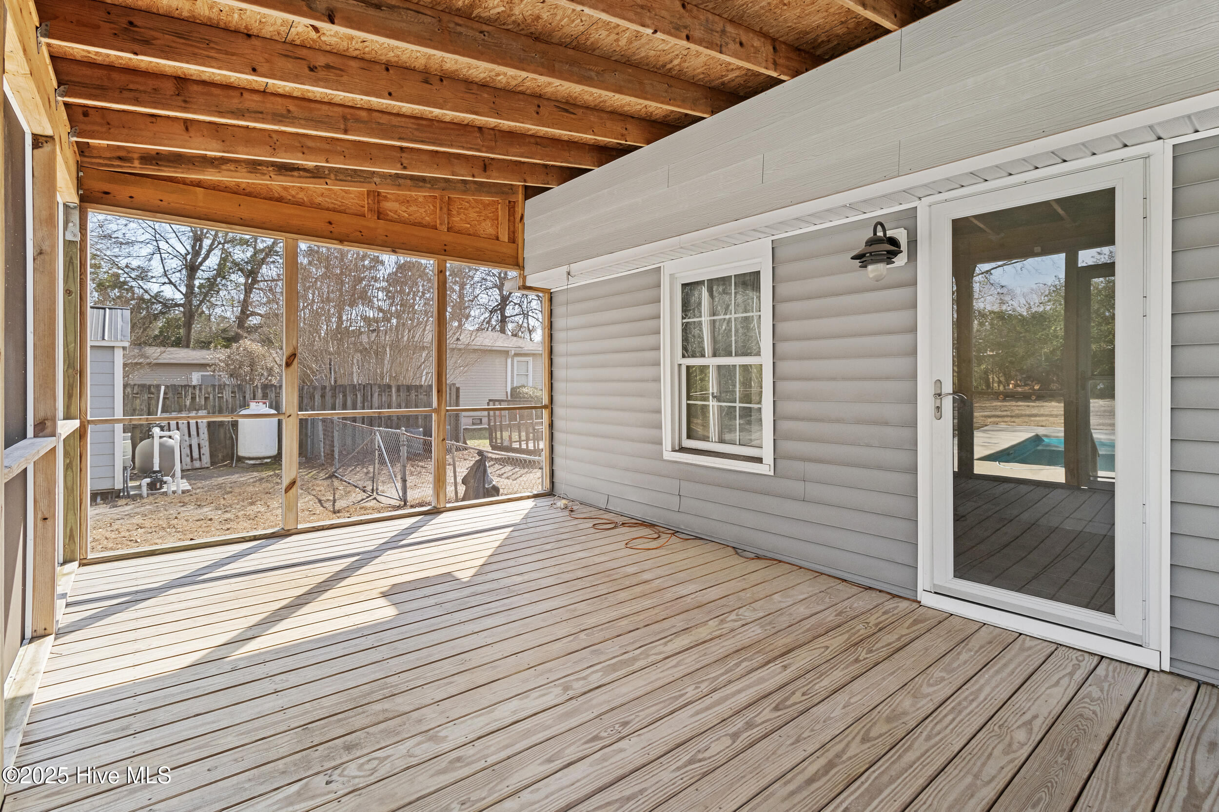 105 Edwards Street Property Photo 23