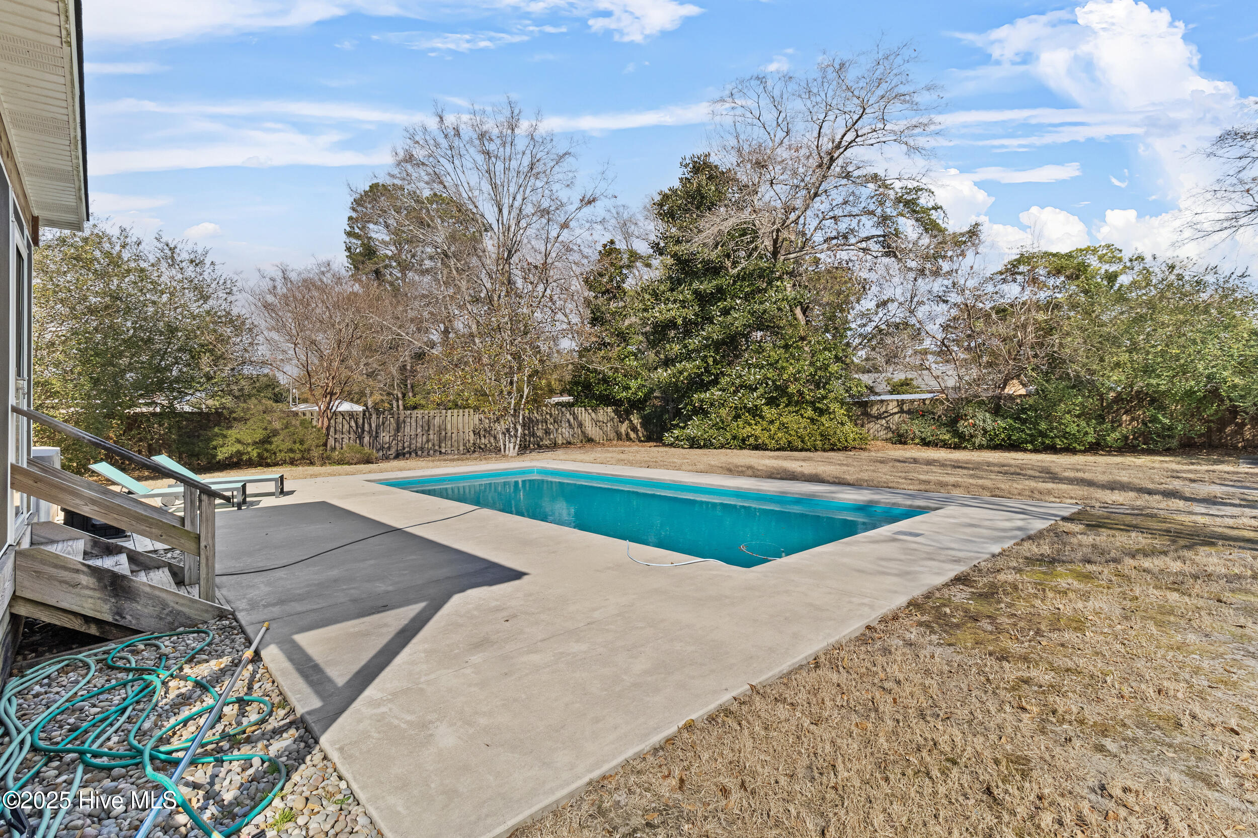 105 Edwards Street Property Photo 25