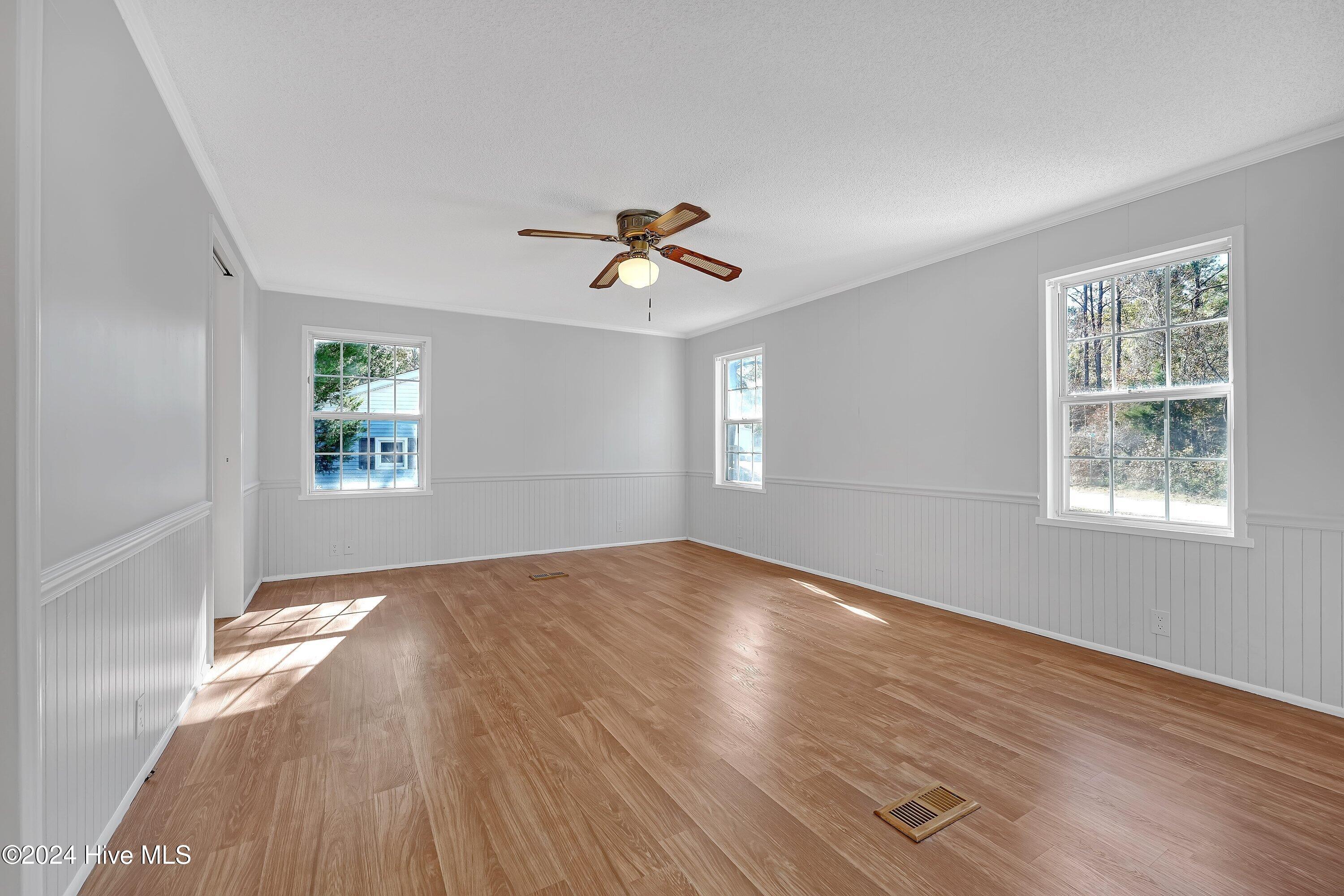 2059 Fay Circle Property Photo 14