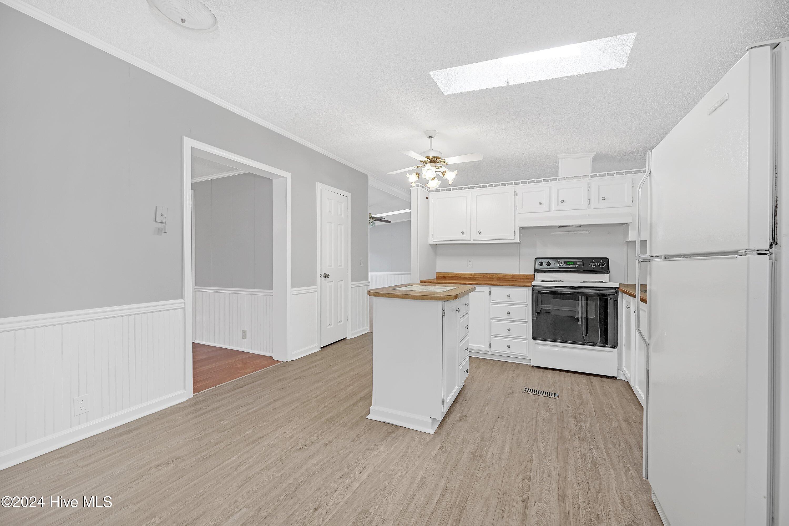 2059 Fay Circle Property Photo 16