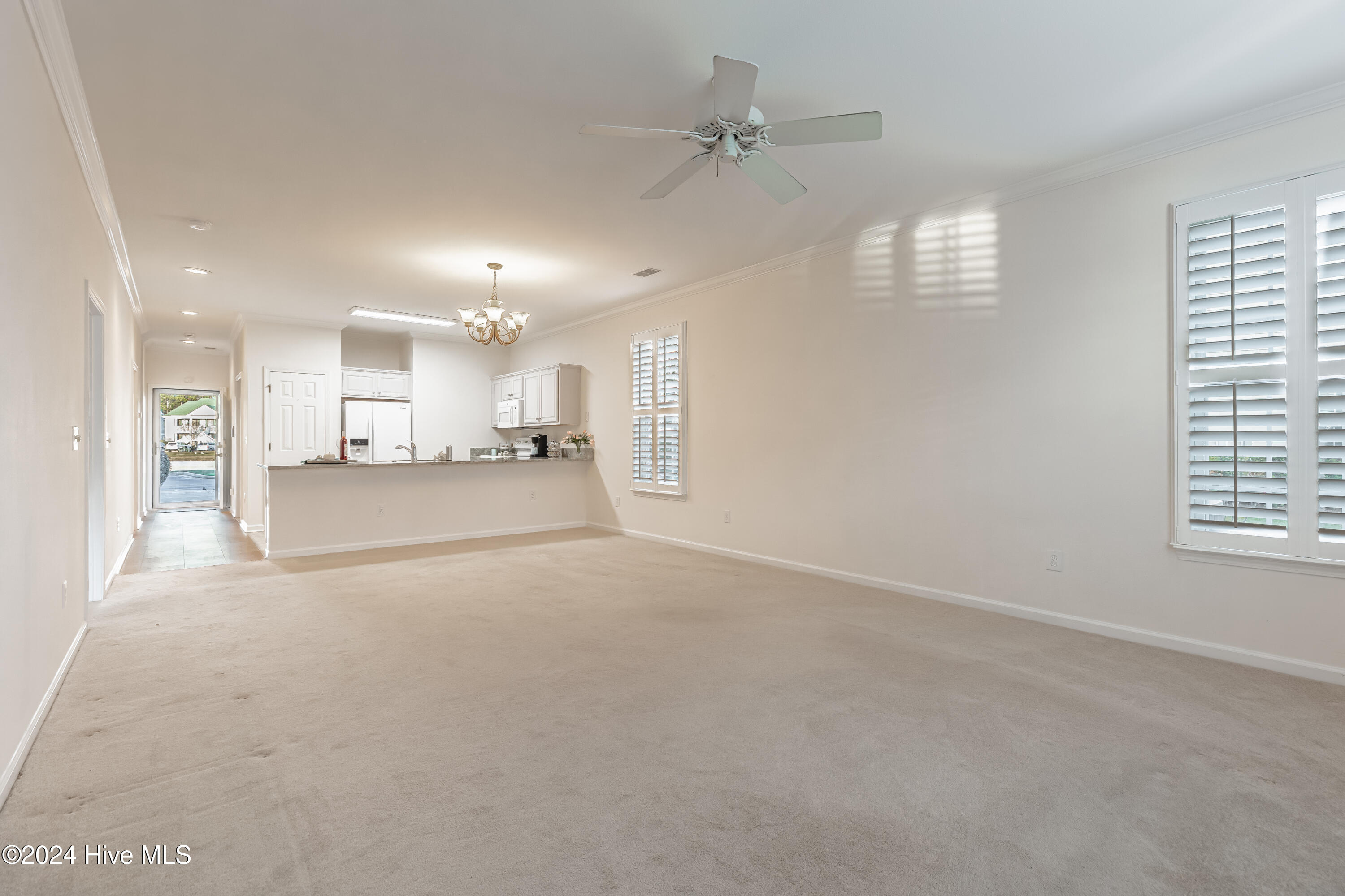944 Great Egret Circle 1 Property Photo 6