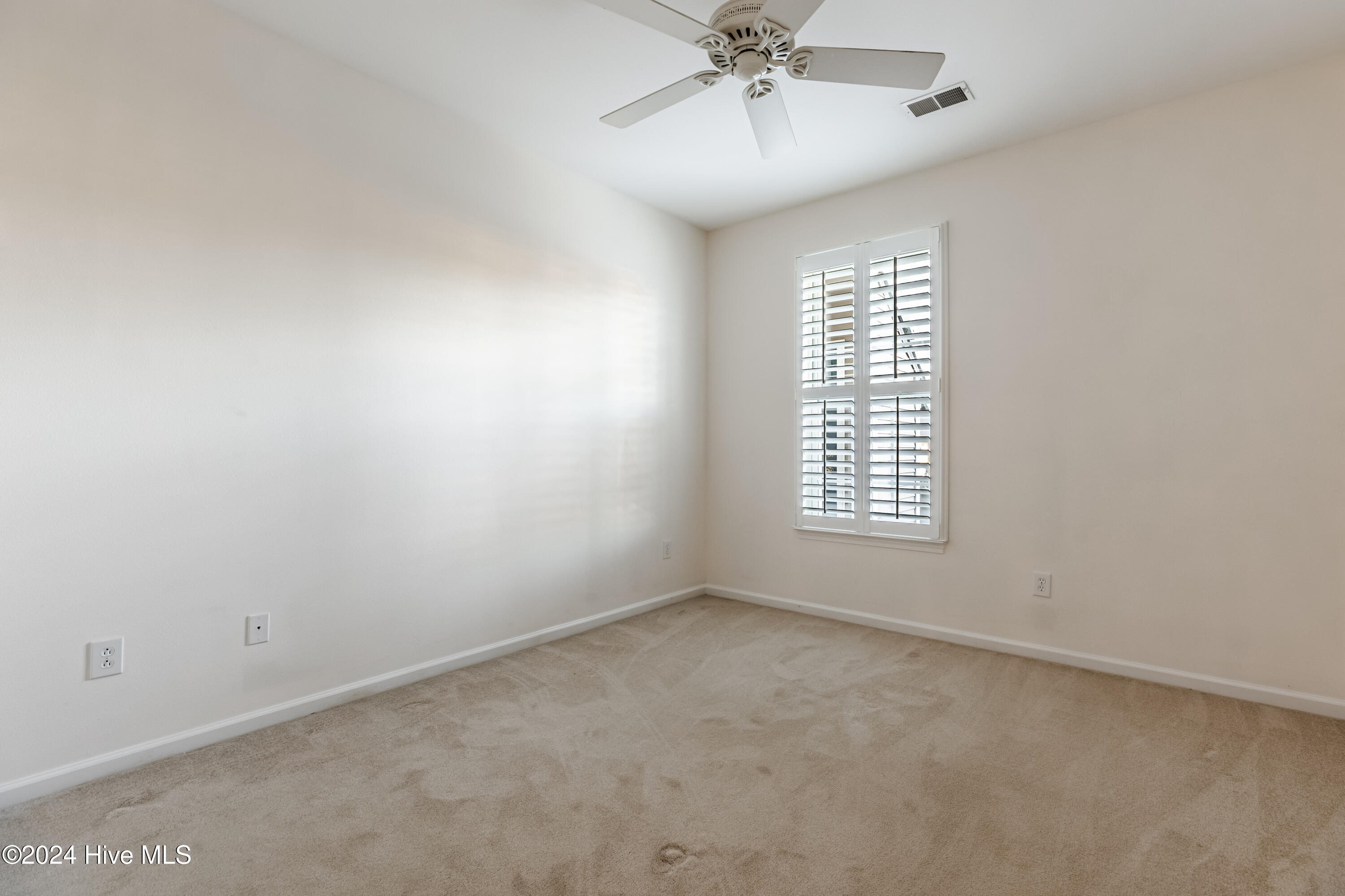944 Great Egret Circle 1 Property Photo 11