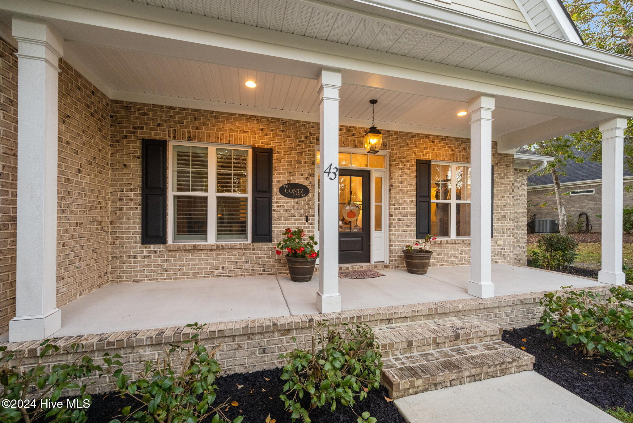 43 Westminster Way Property Photo 5