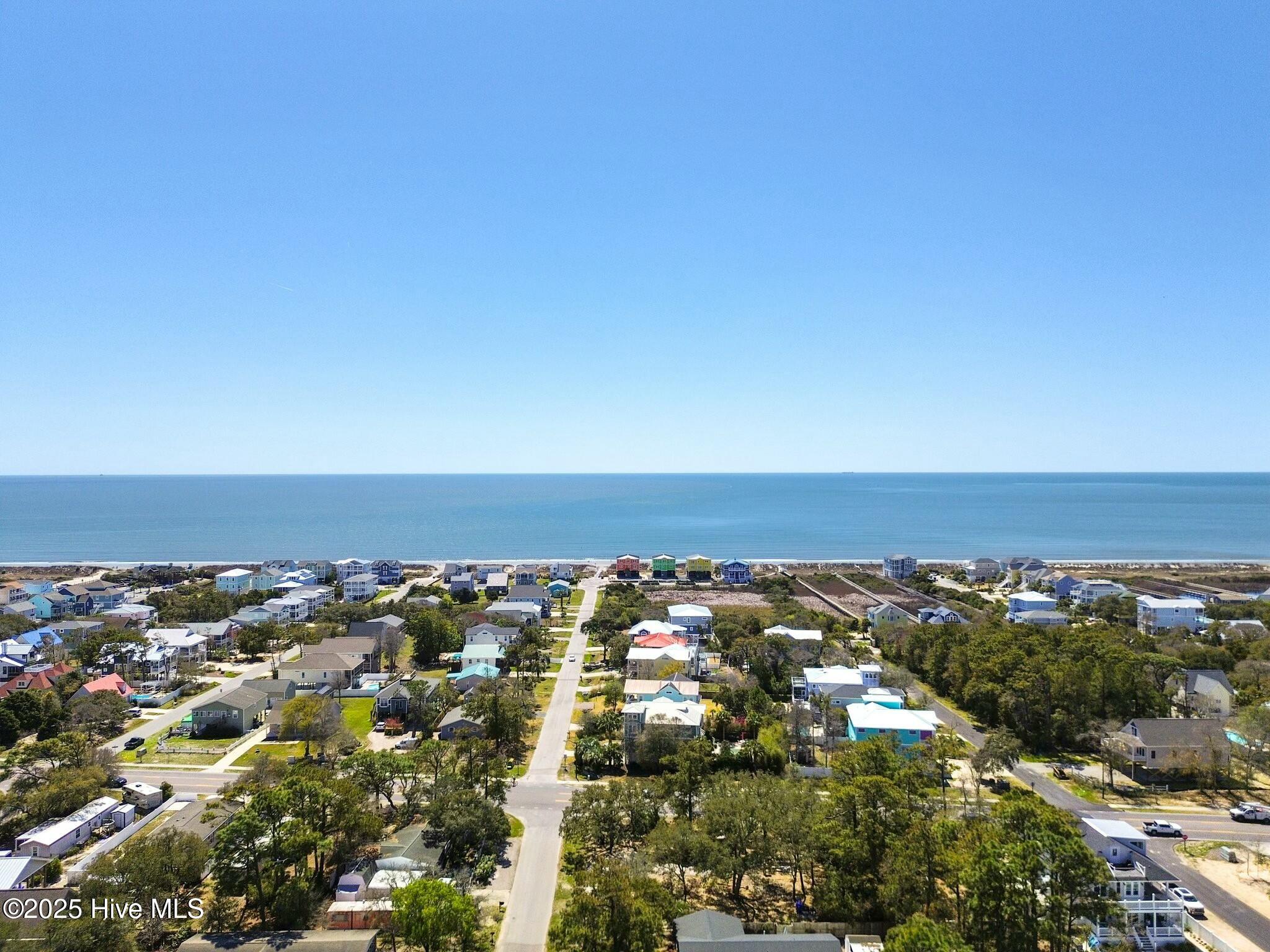 6808 E Oak Island Drive Property Photo 2