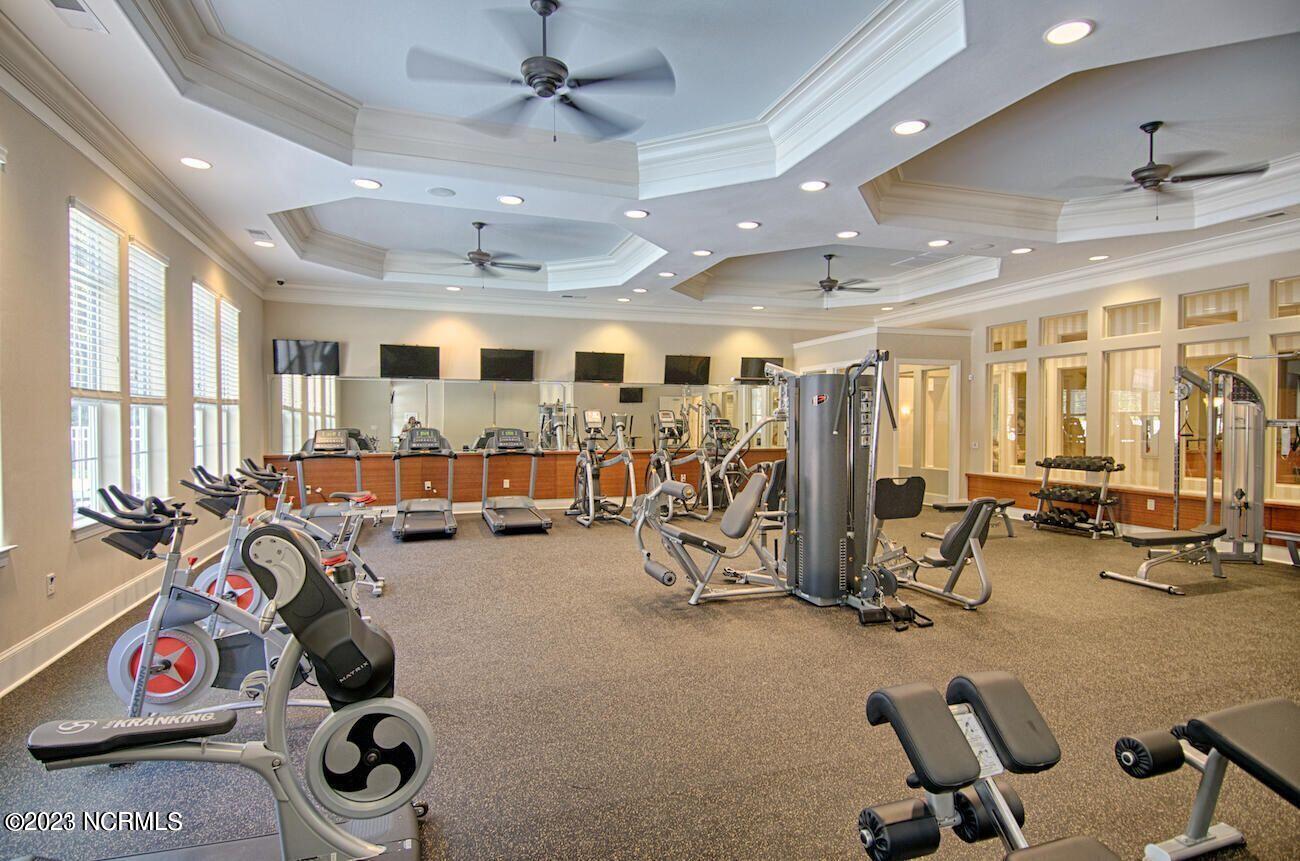 94 Turnberry Property Photo 10