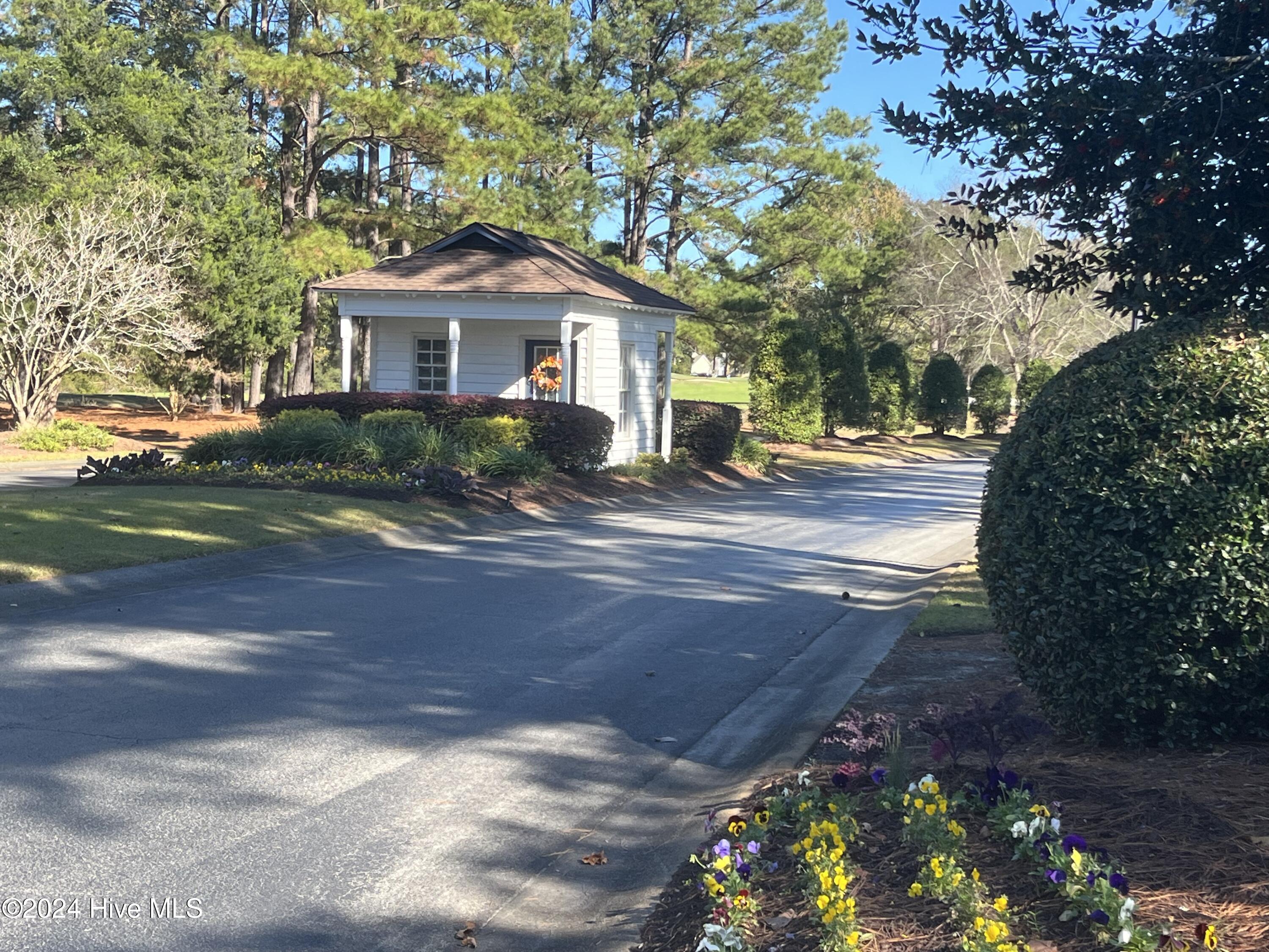 804 Marsh Rose Path Property Photo 2