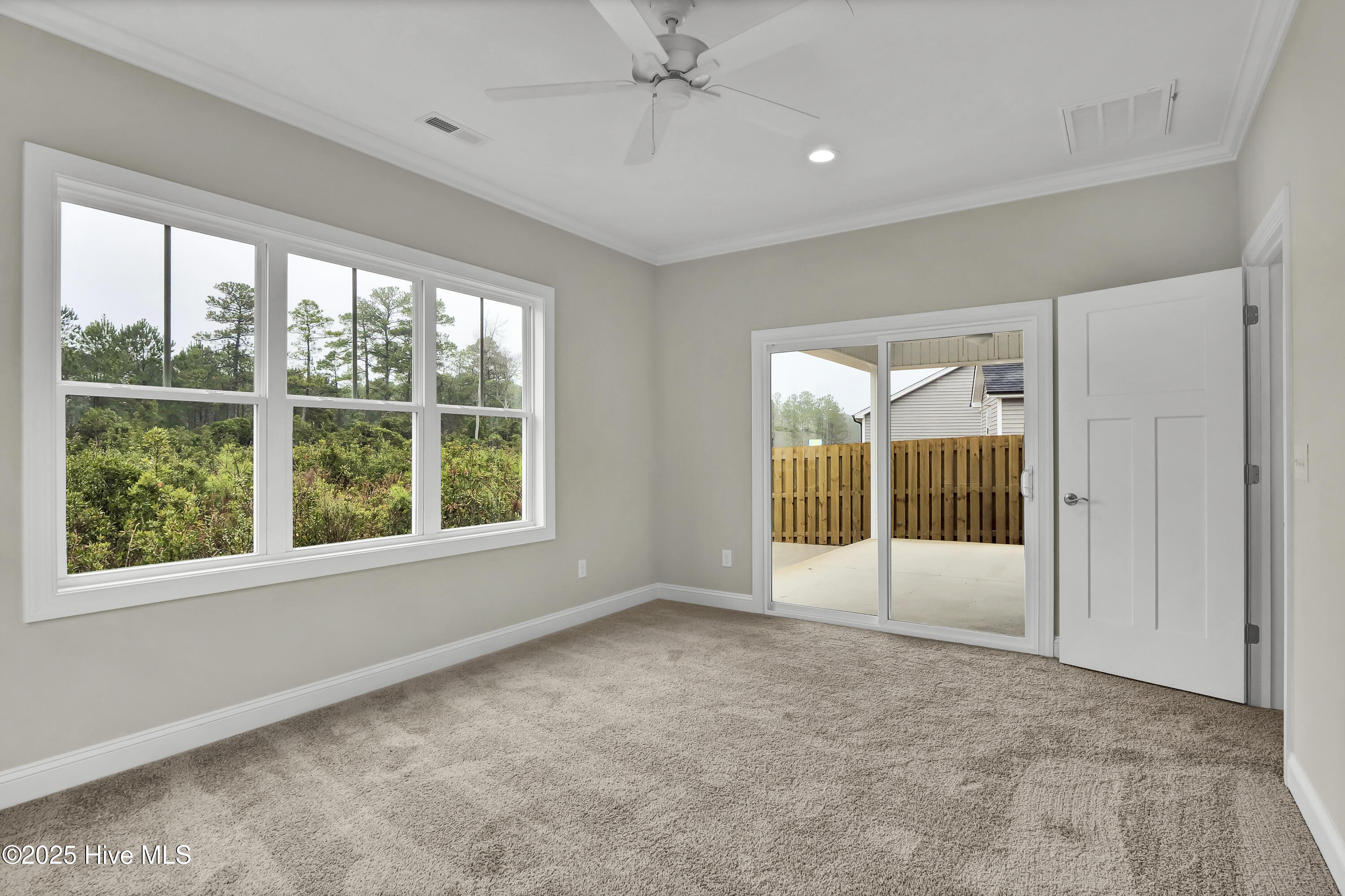 2772 Longleaf Pine Circle Property Photo 16