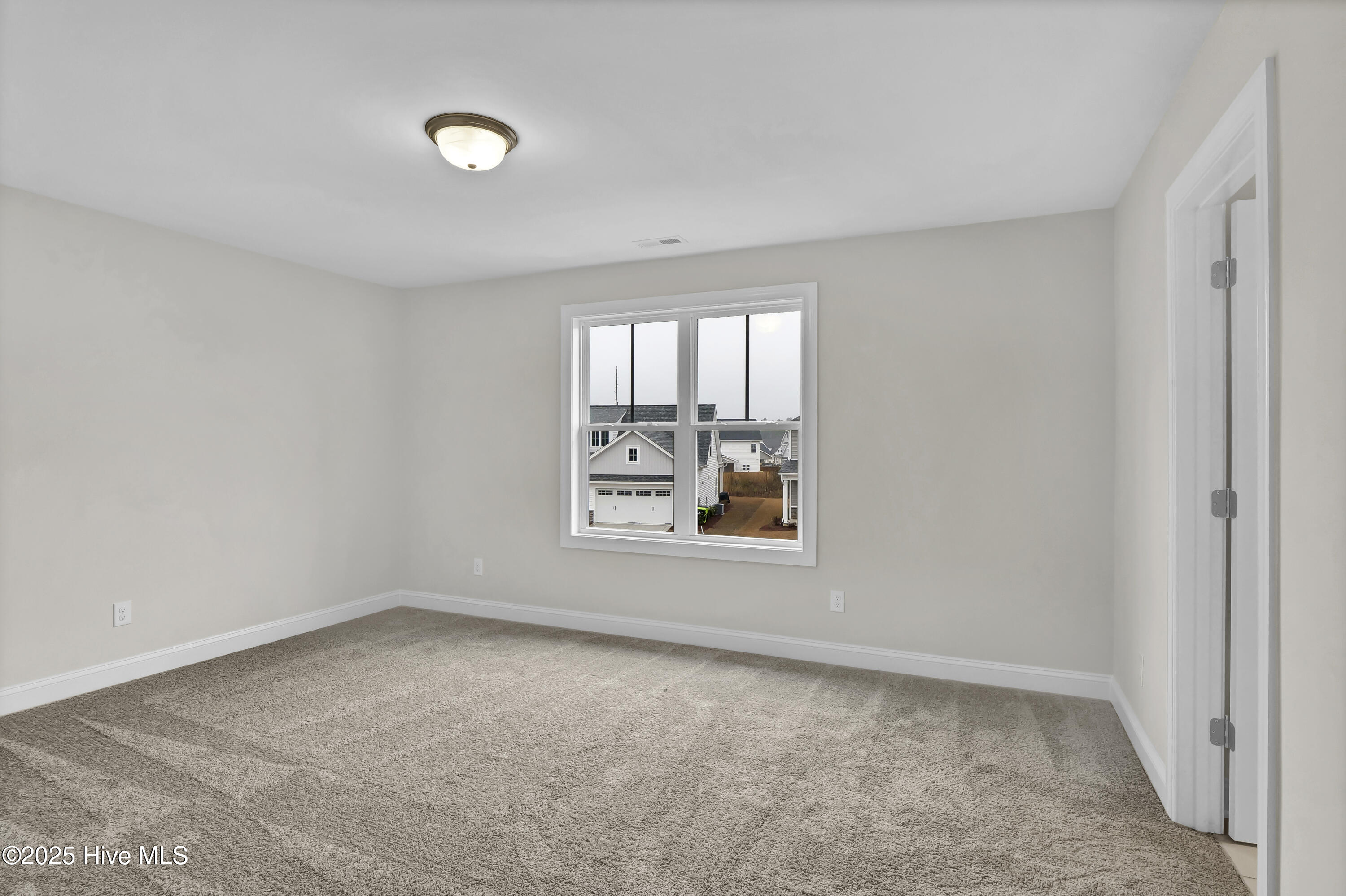 2772 Longleaf Pine Circle Property Photo 21