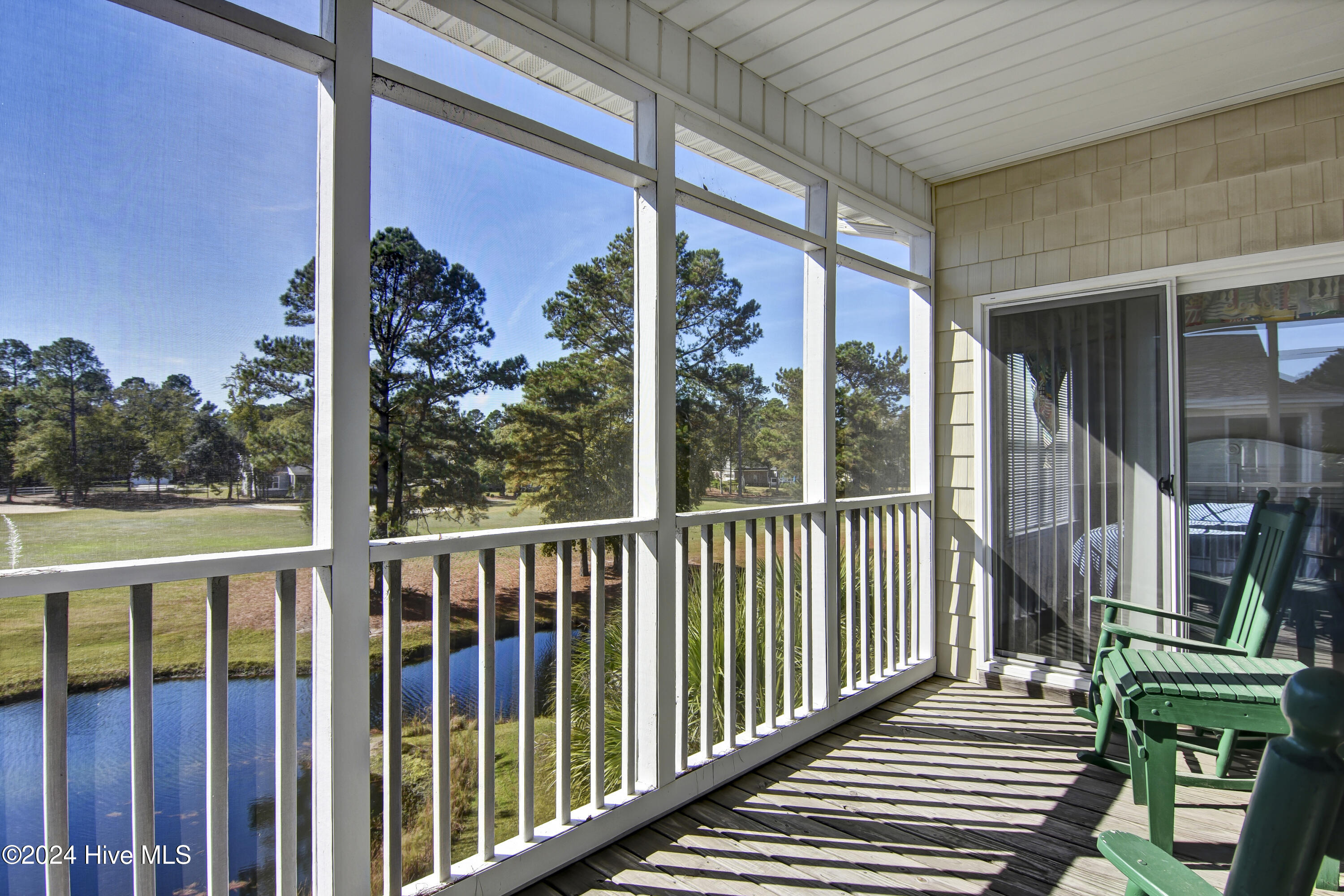 145 Bentgreen Drive Property Photo 3