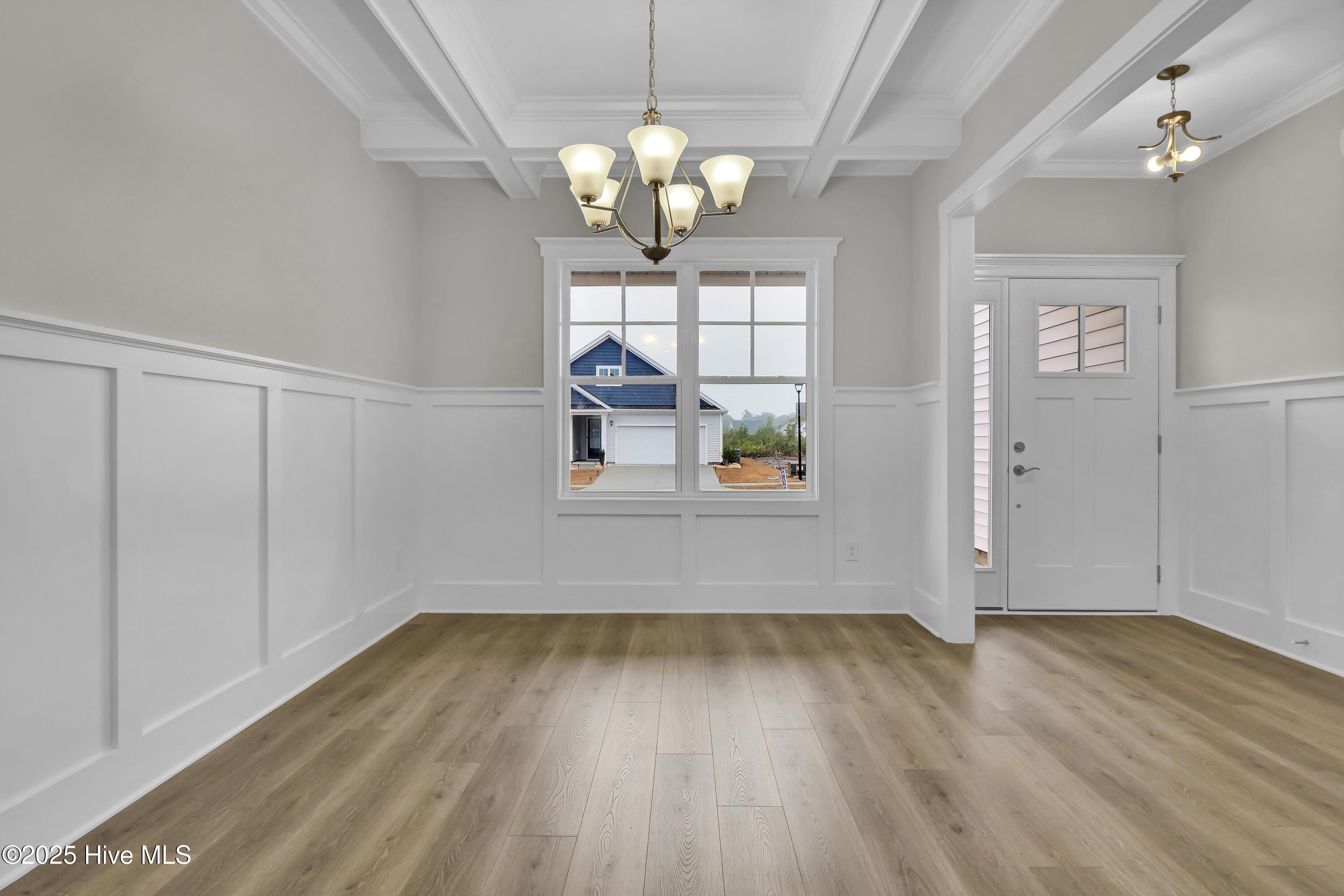2786 Longleaf Pine Circle Property Photo 2