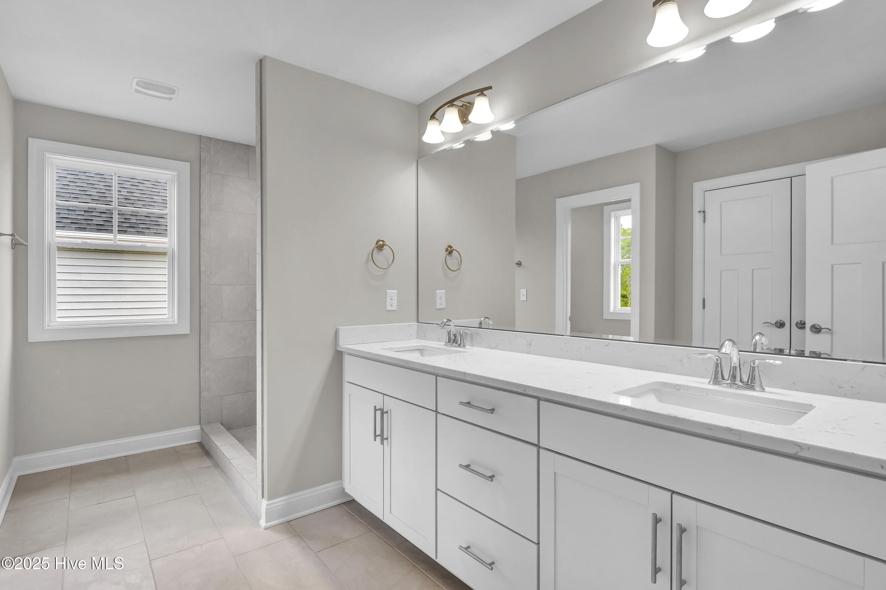 2786 Longleaf Pine Circle Property Photo 18