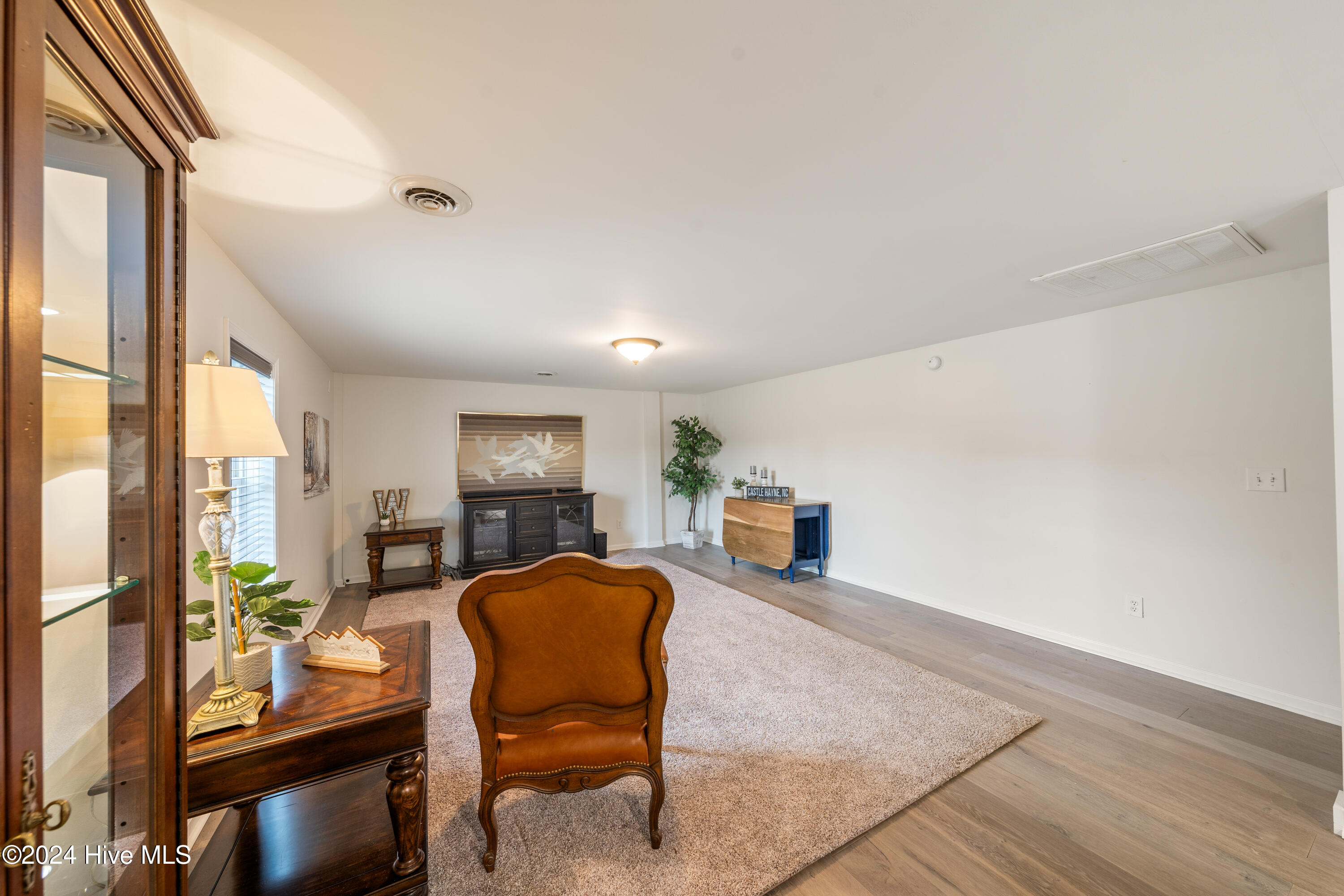 3451 Marathon Avenue Property Photo 7