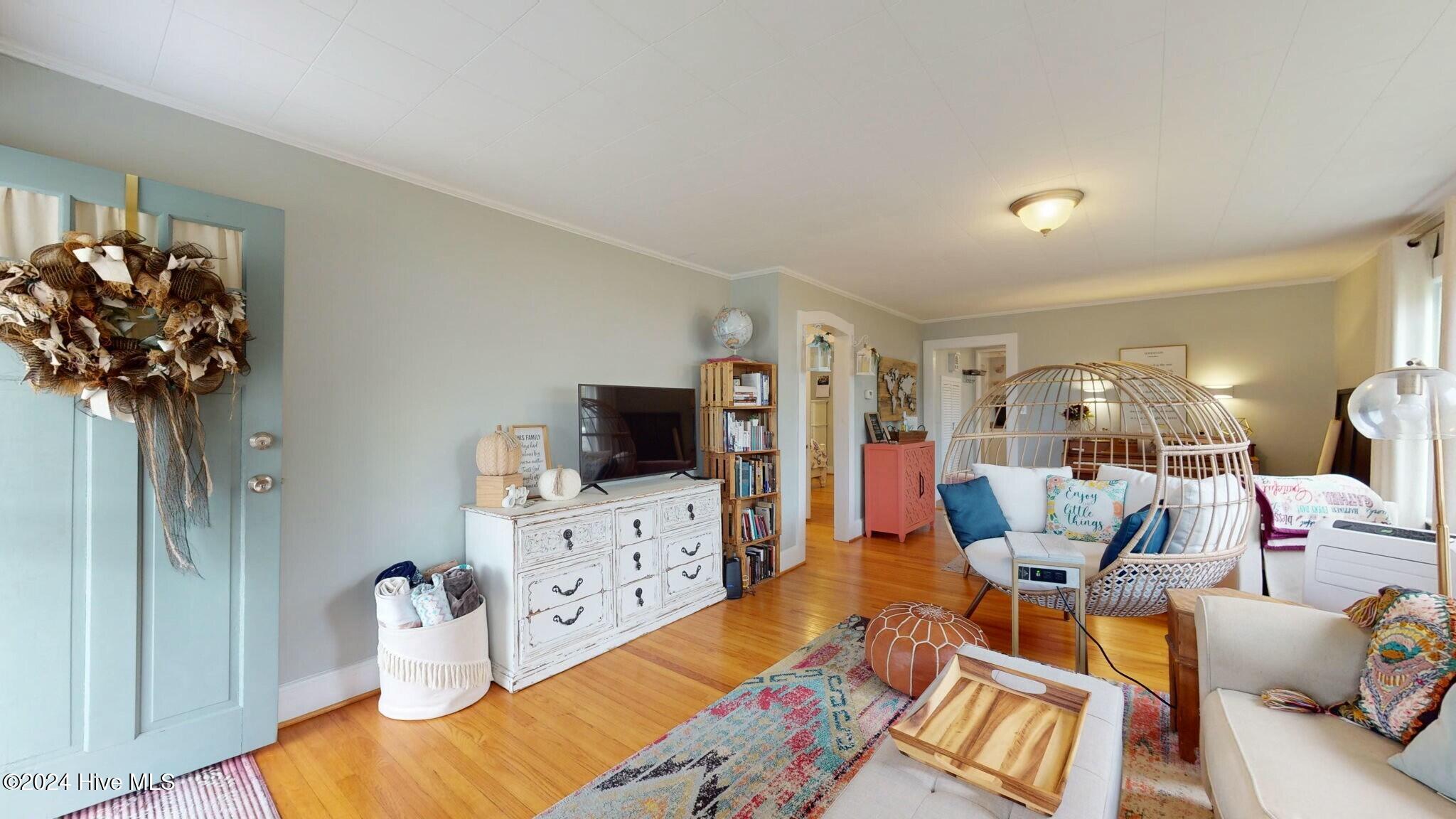 1010 Orange Street Property Photo 6